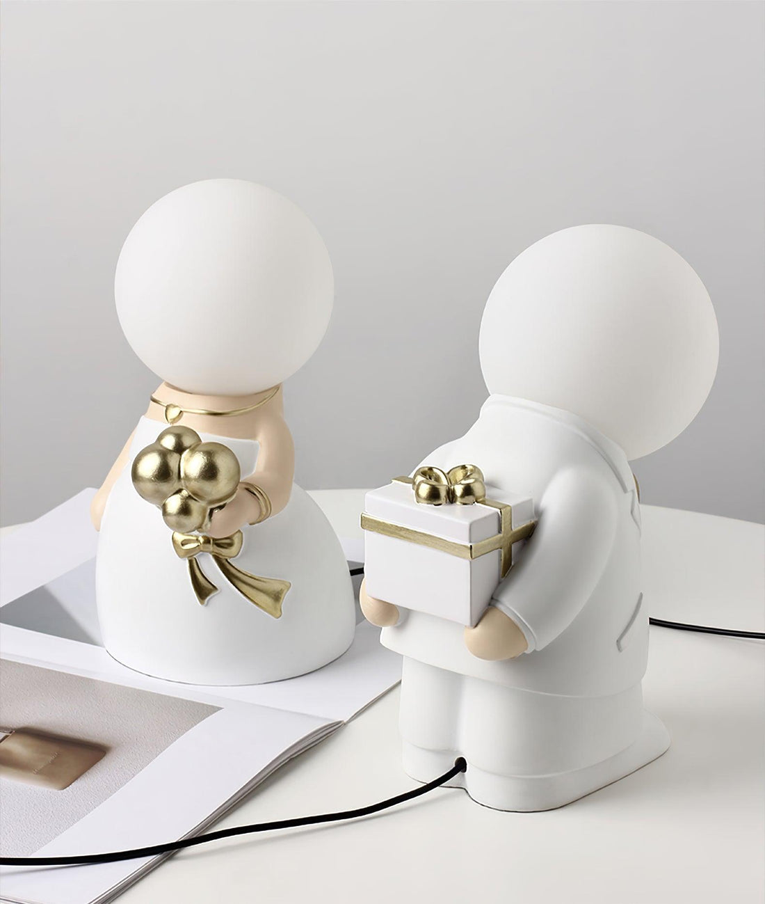 Tischlampe mit Hochzeitsfigur – wiederaufladbares LED-Licht für Veranstaltungen