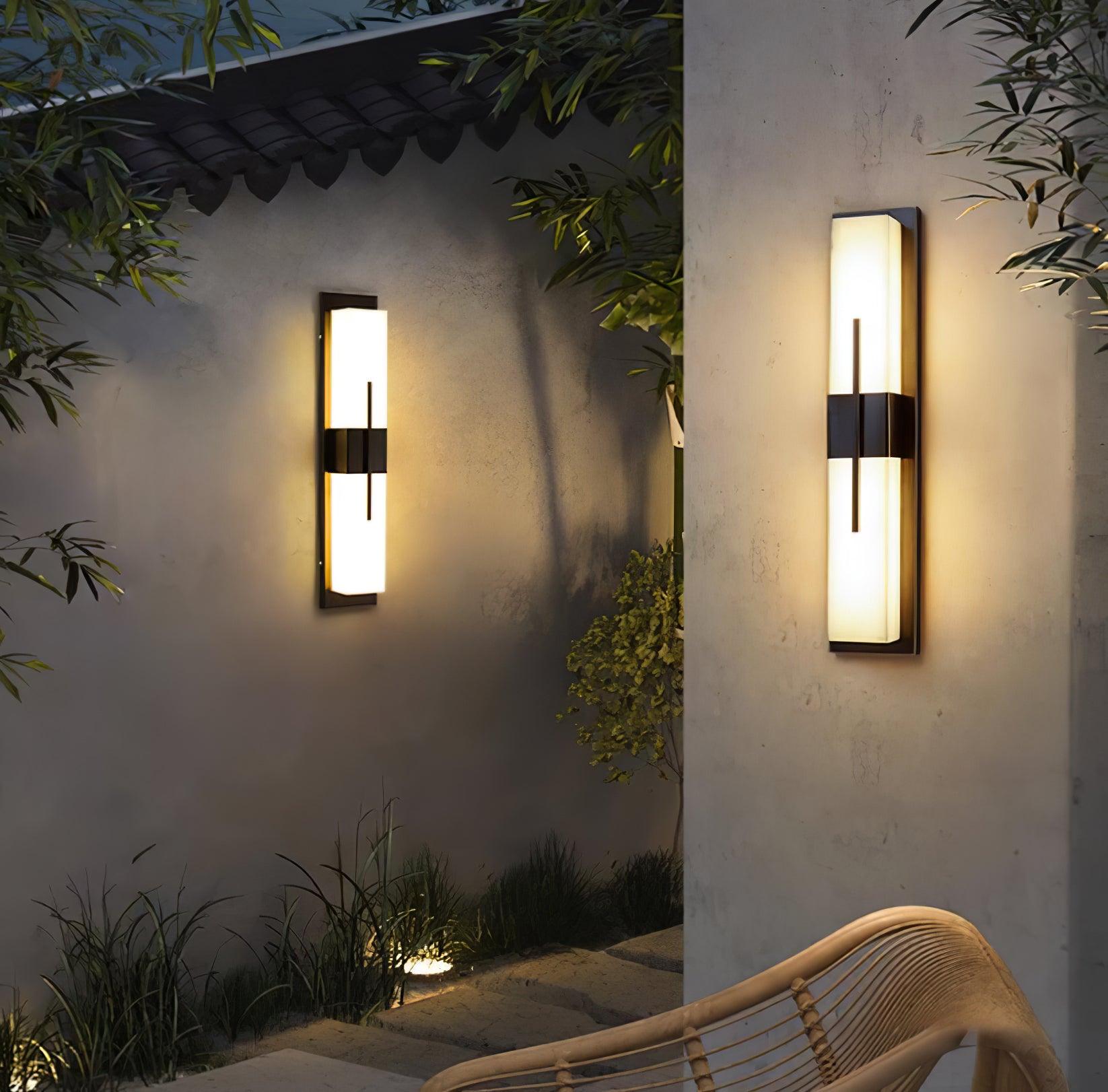 Outdoor Wall Light - Waterproof Modern Exterior Lamp for Porch & Garden
