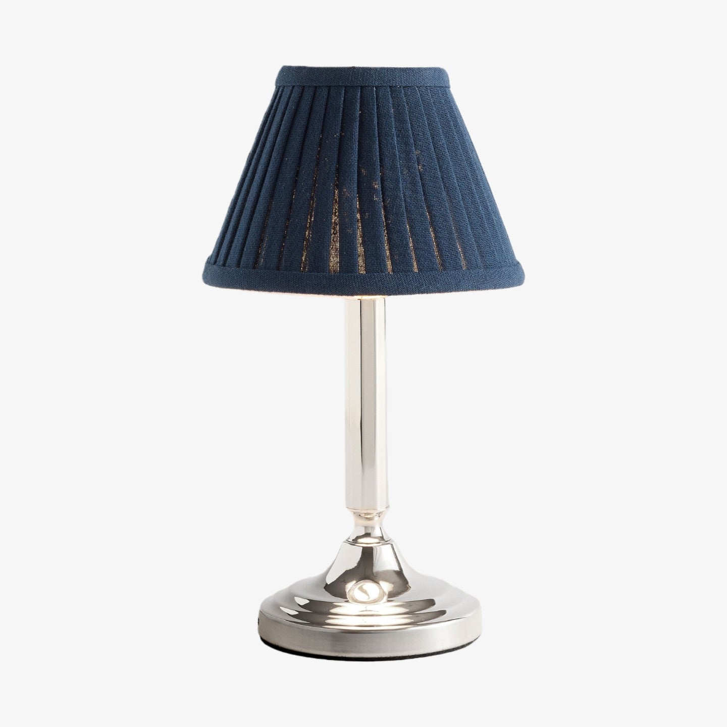 Trova Wireless Table Lamp with Sculptural Silhouette - Modern Portable Lighting for Living Rooms and Bedrooms