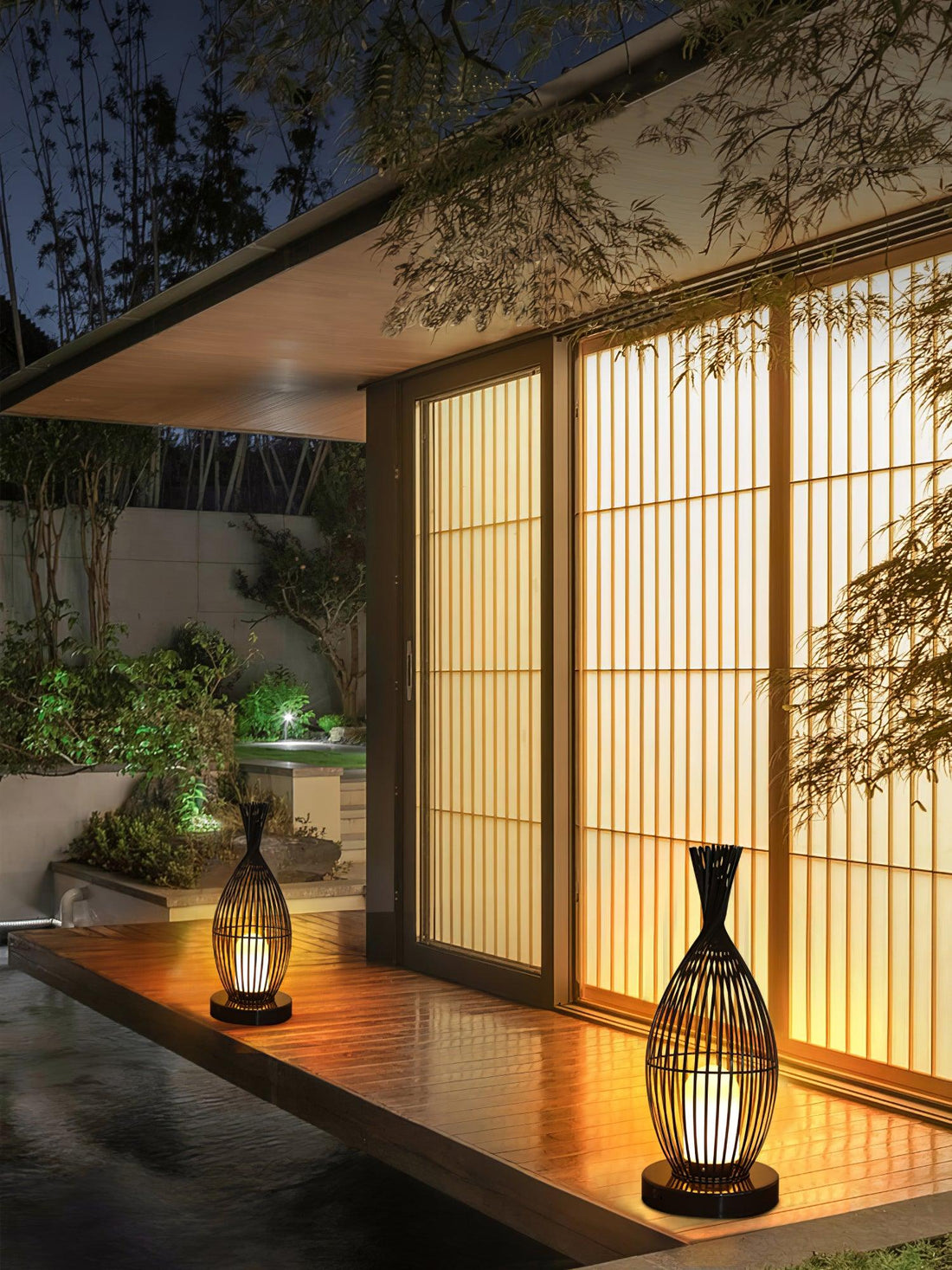 Modern Lantern Light - Spherical Striped Ambience Lamp for Outdoor