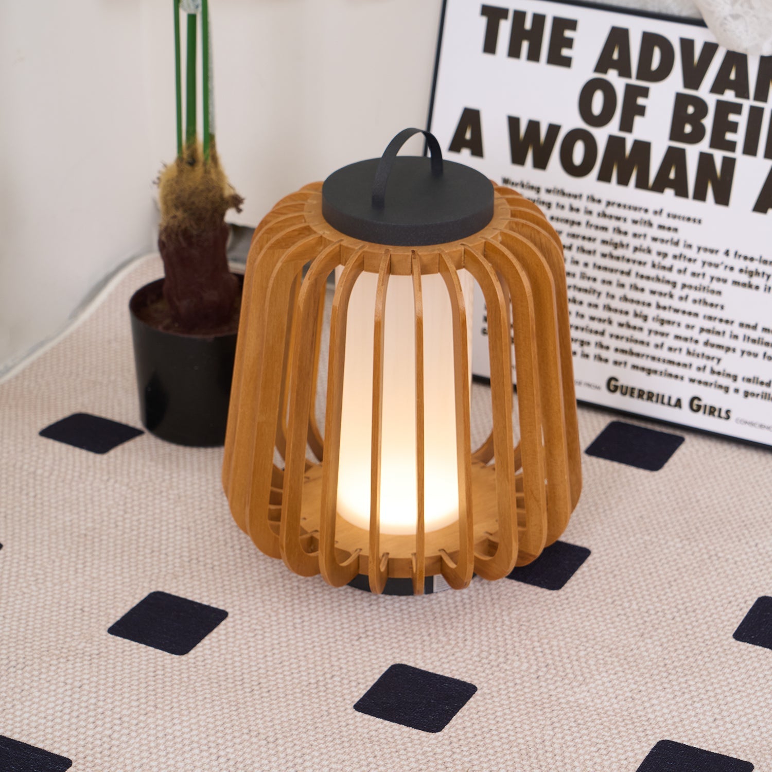 Outdoor Portable Lantern Lamp - Compact Rechargeable Light for Hiking