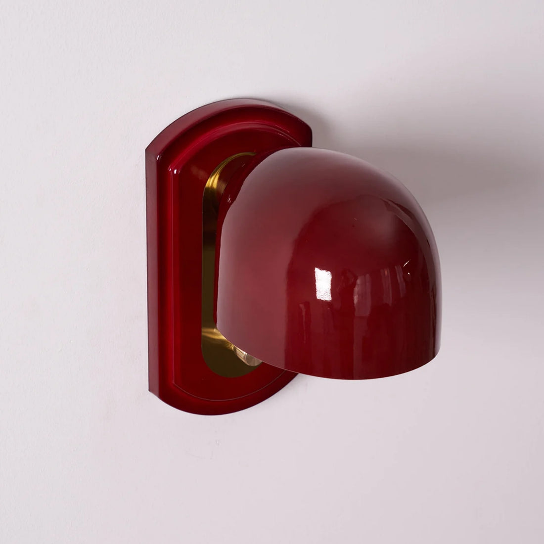 Livessa Modern Wall Lamp – Sculptural Glass Shade Wall Light for Bedroom or Living Room