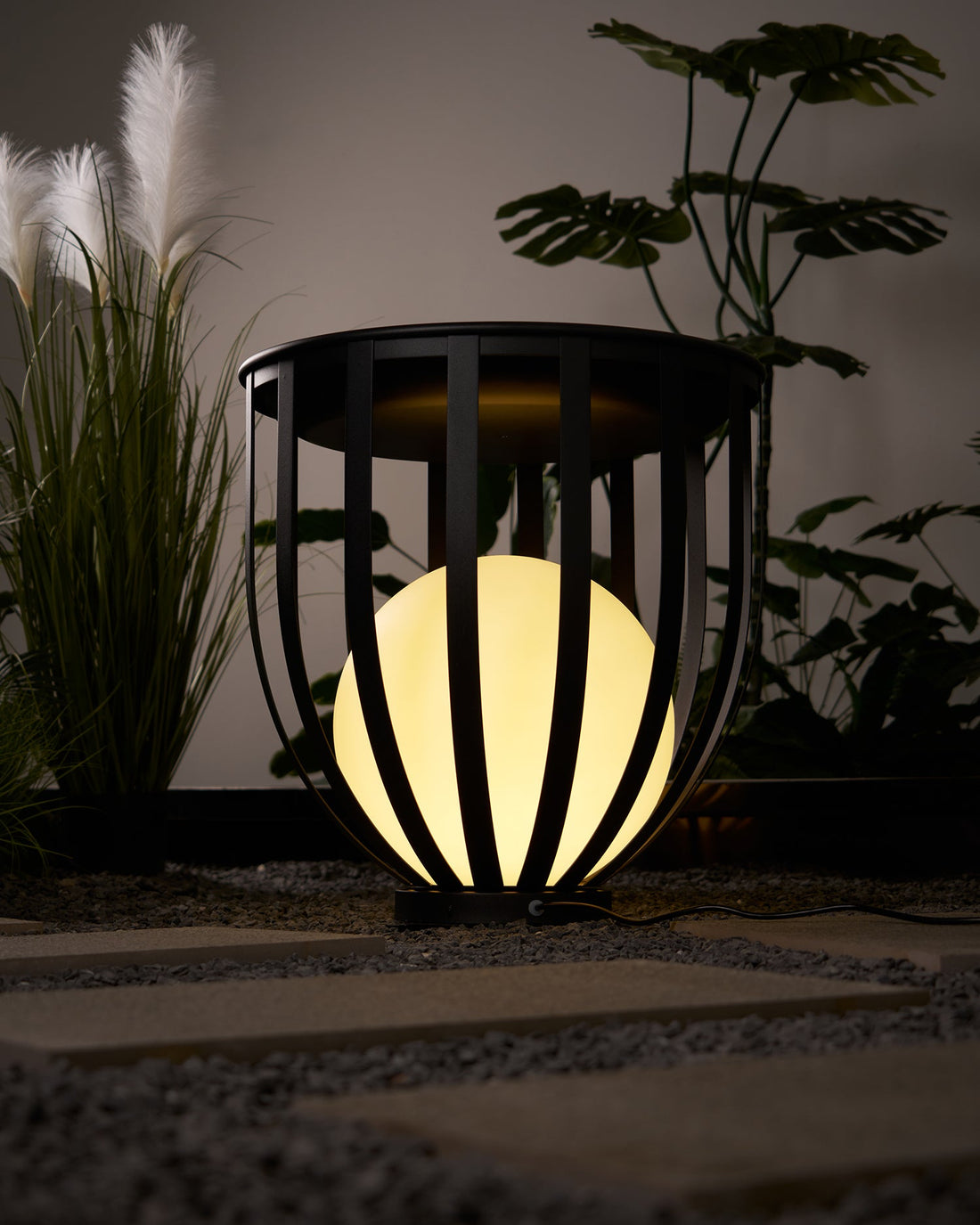 Garden Outdoor Floor Lamp - Dimmable LED Light with Tray & Flower Pot