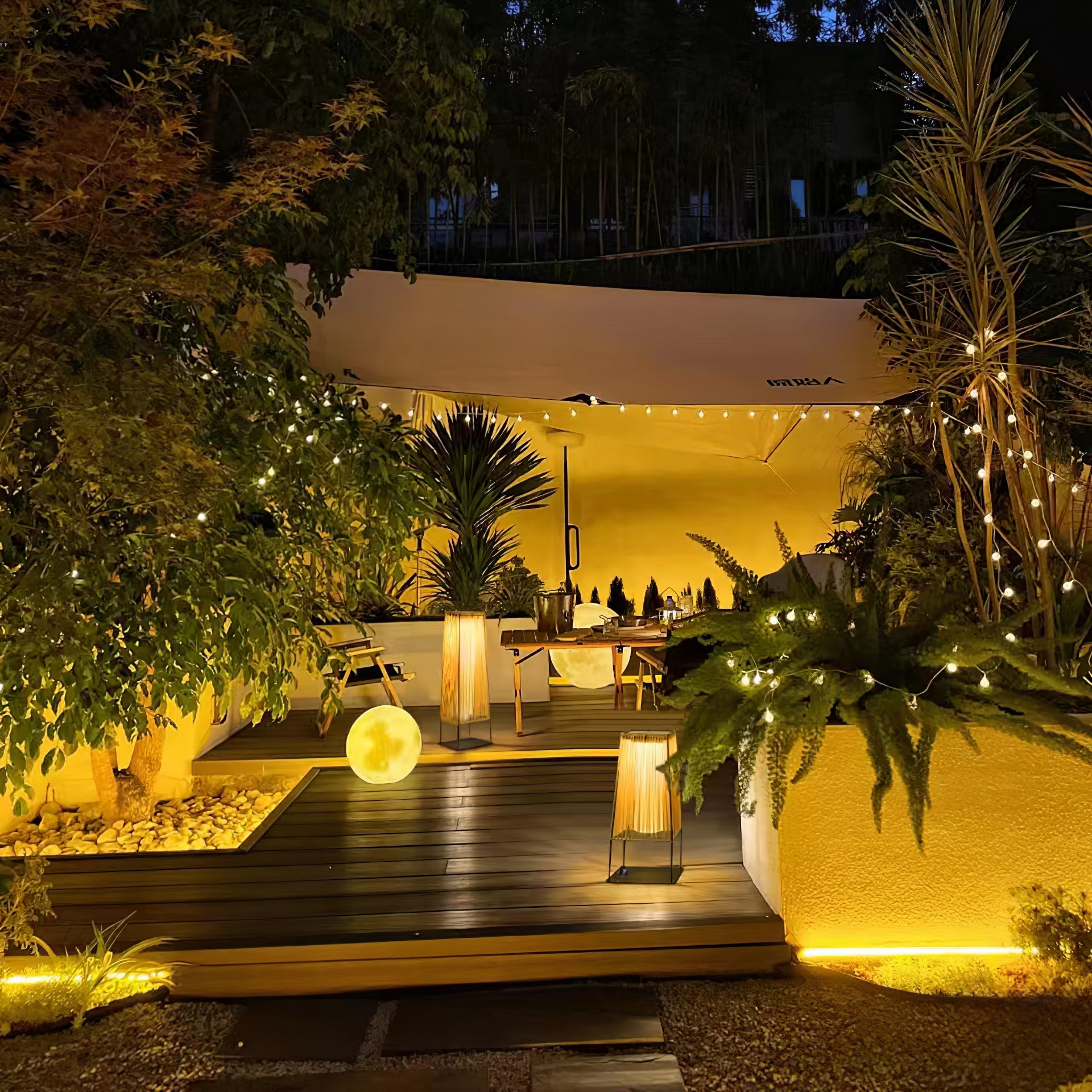 Plastic Rattan Outdoor Post Light - Solar Post Lamp Ideal