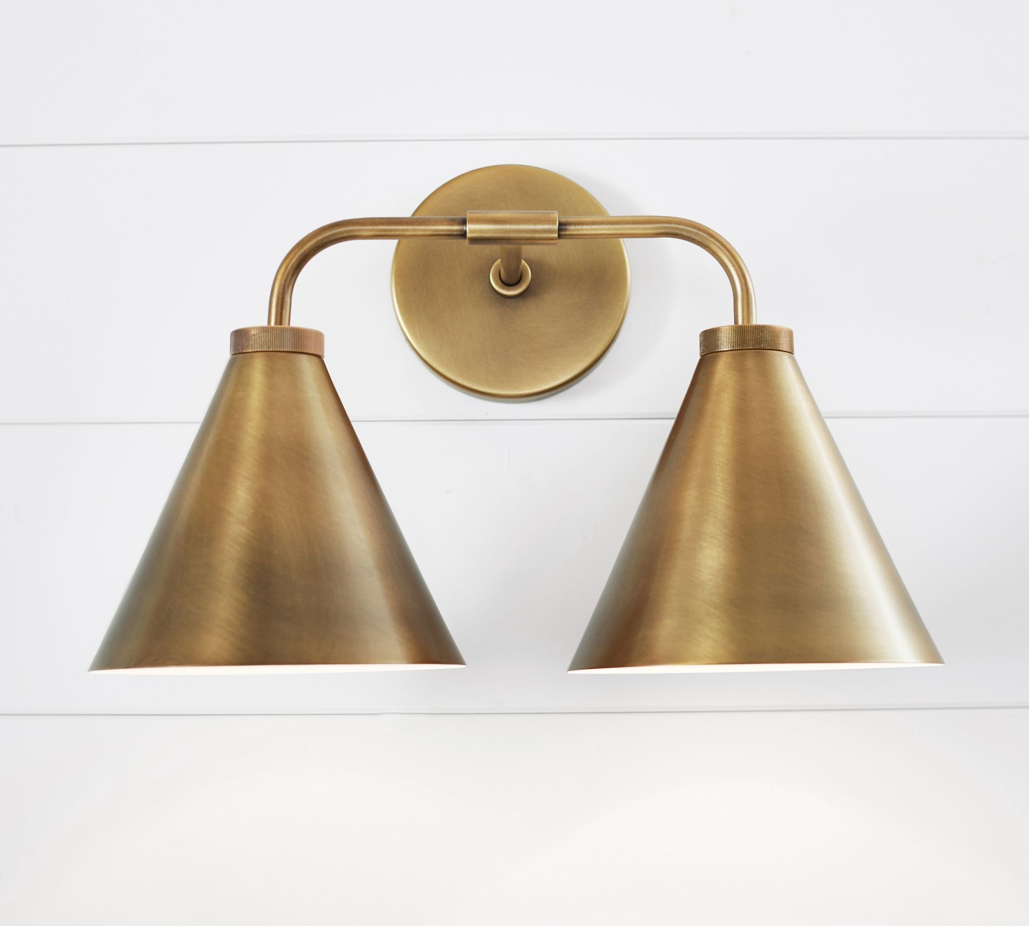 Korvi Metal Cone Wall Lamp - Classic Multi-Head Tapered Wall Sconce