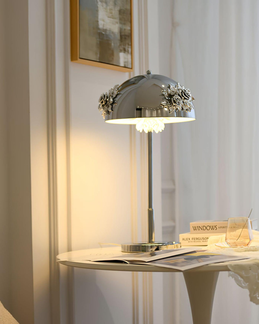 Table Lamp with Built-in Battery - Artistic Floral Light for Room