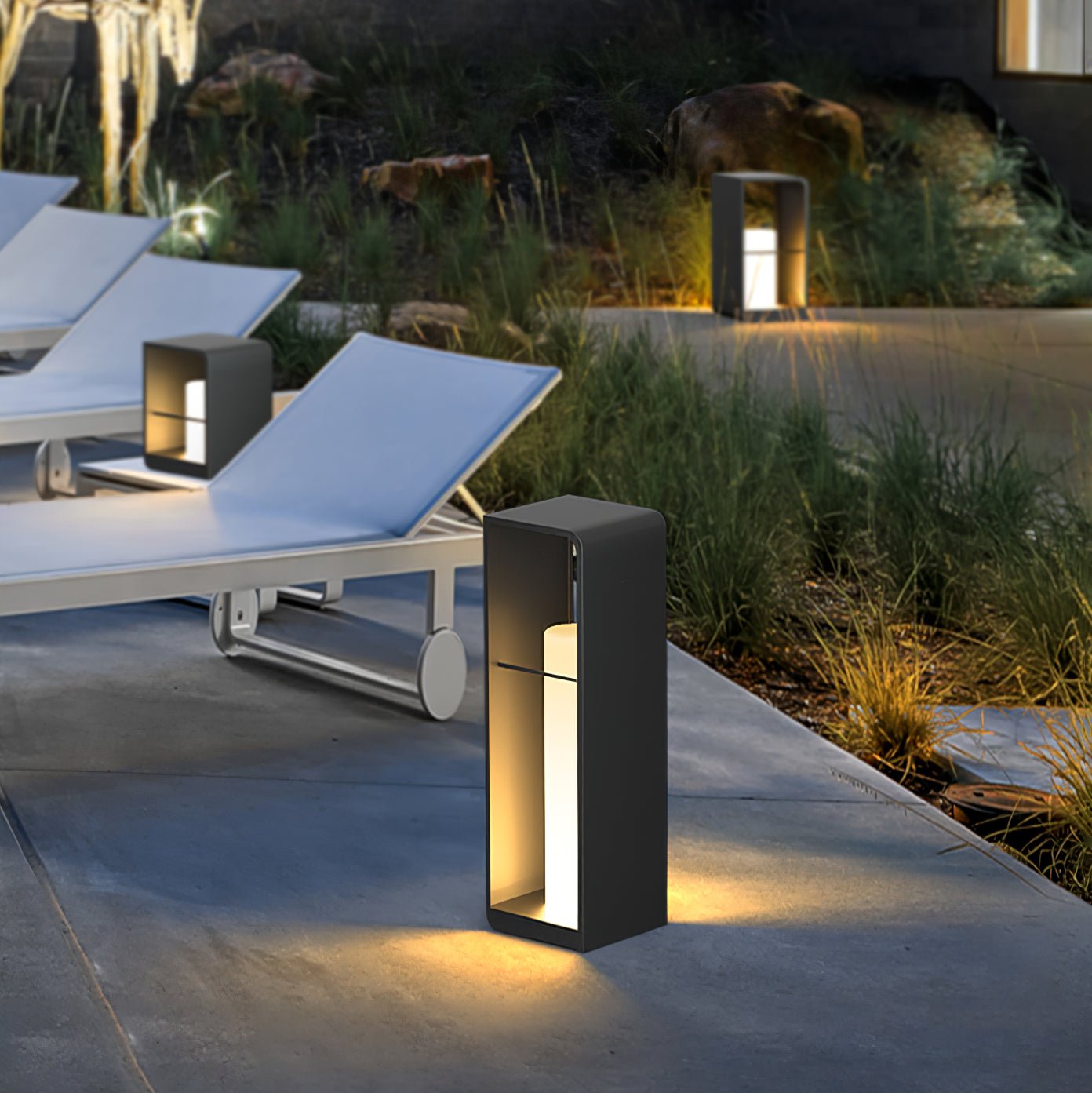 Garden Solar Light - Durable LED Lamp for Outdoor Patio & Pathway