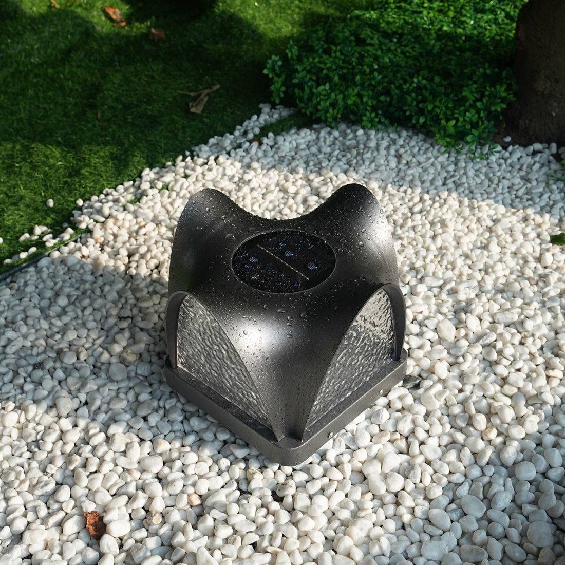 Solar Außenlampe - LED Gartenlaterne für Patio, Gehweg &amp; Terrasse