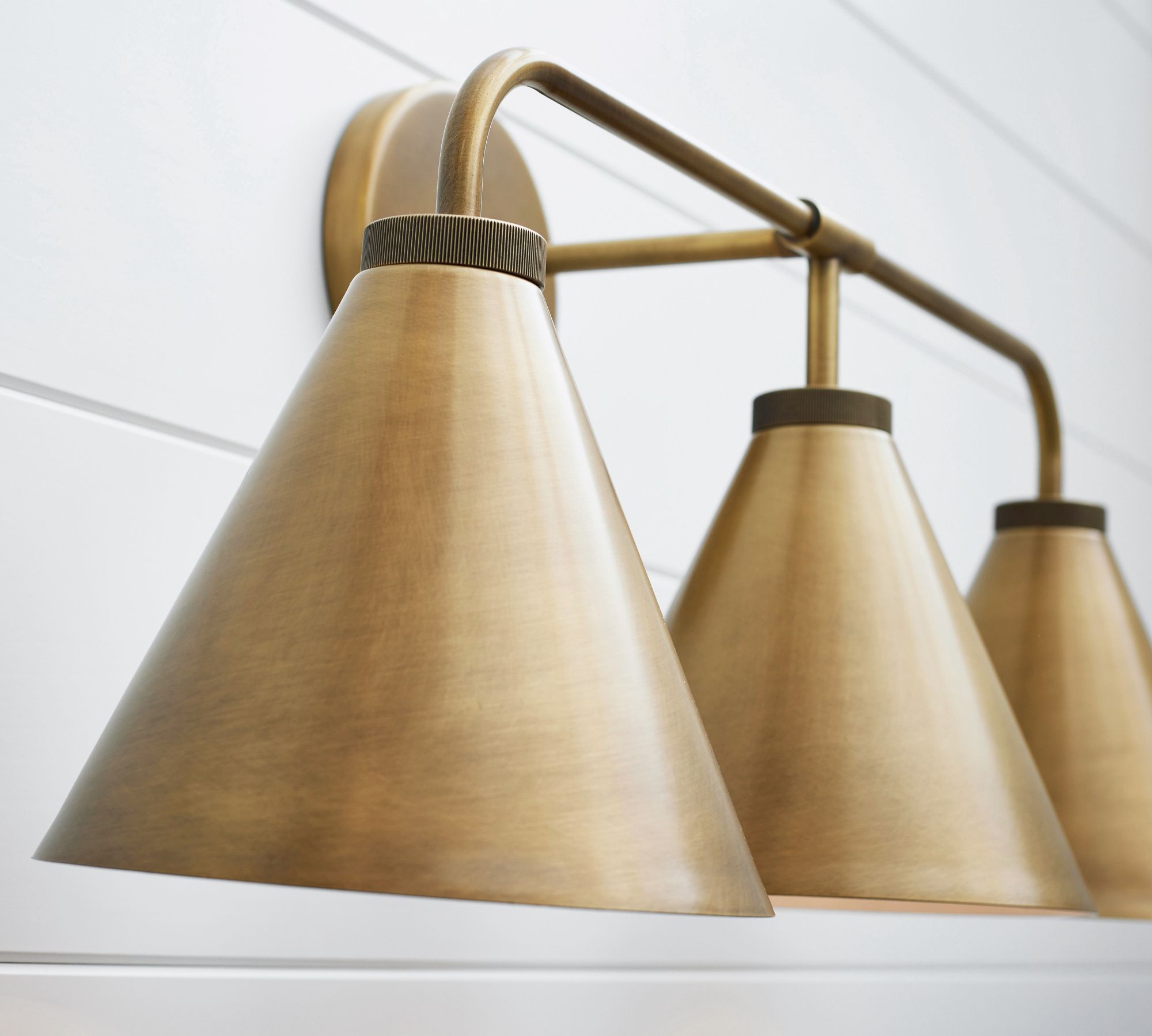 Korvi Metal Cone Wall Lamp - Classic Multi-Head Tapered Wall Sconce