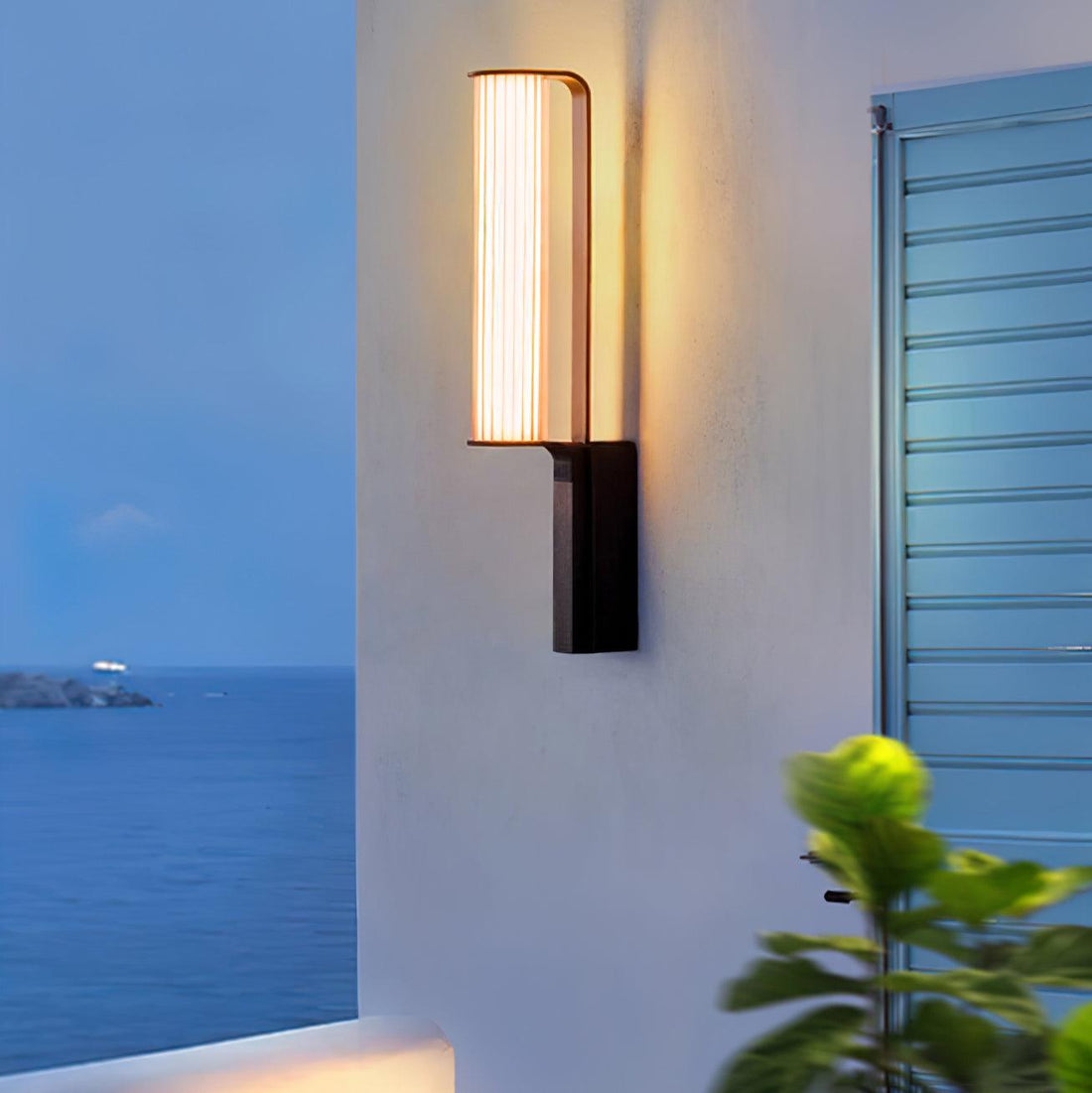 Outdoor Floor Lamp - Stainless Steel Acrylic Industrial Lighting
