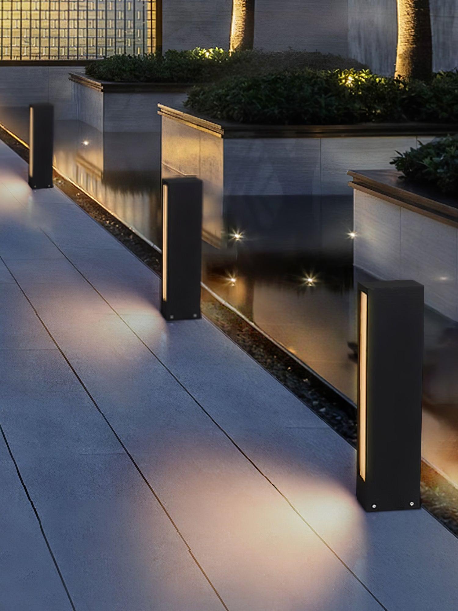 Aluminium-Außenpfostenlampe - Gusslampe im Panel-Stil für die Terrasse