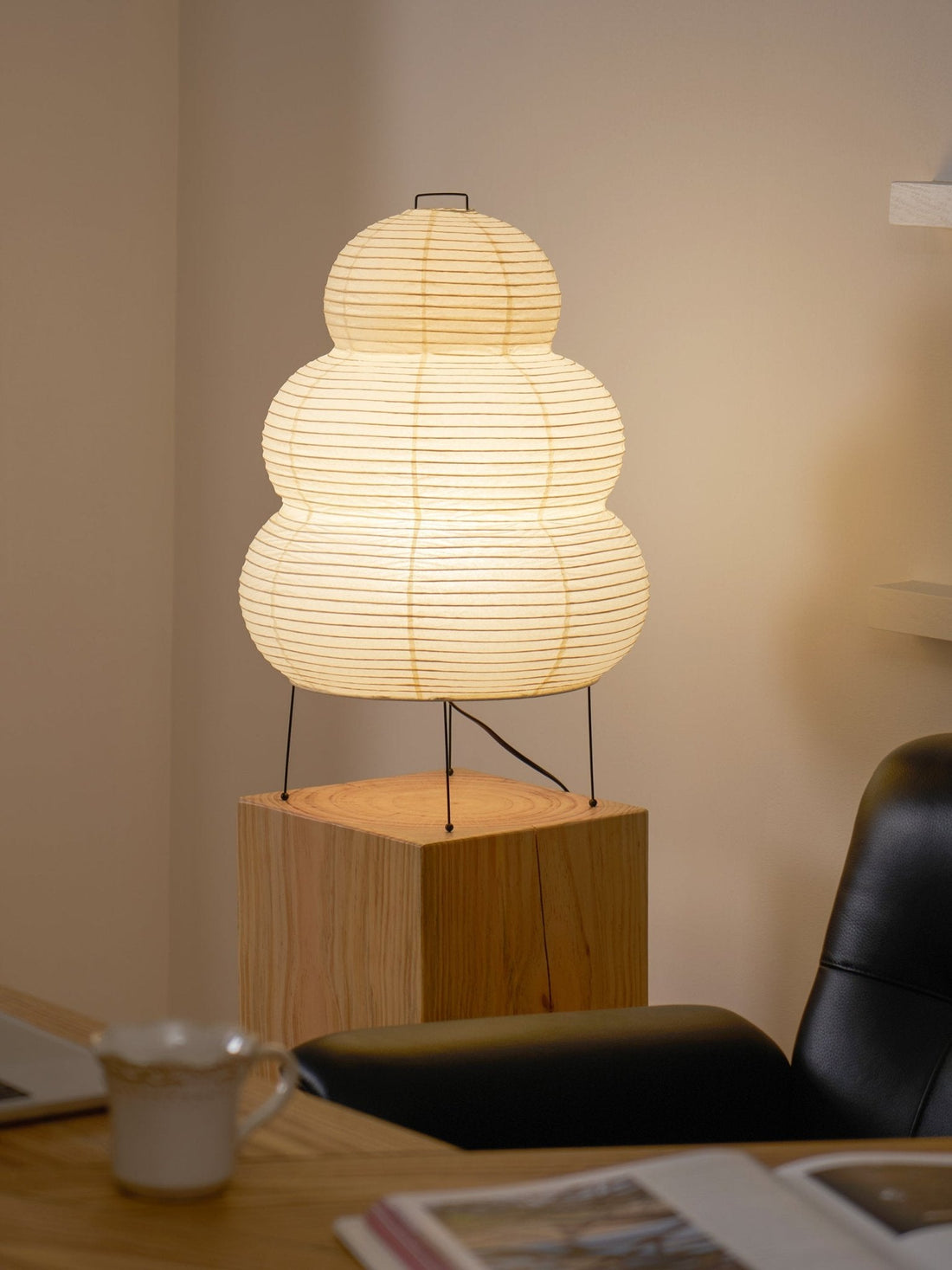 Japanisch inspirierte Papiertischlampe – Maulbeerpapierlampe fürs Schlafzimmer