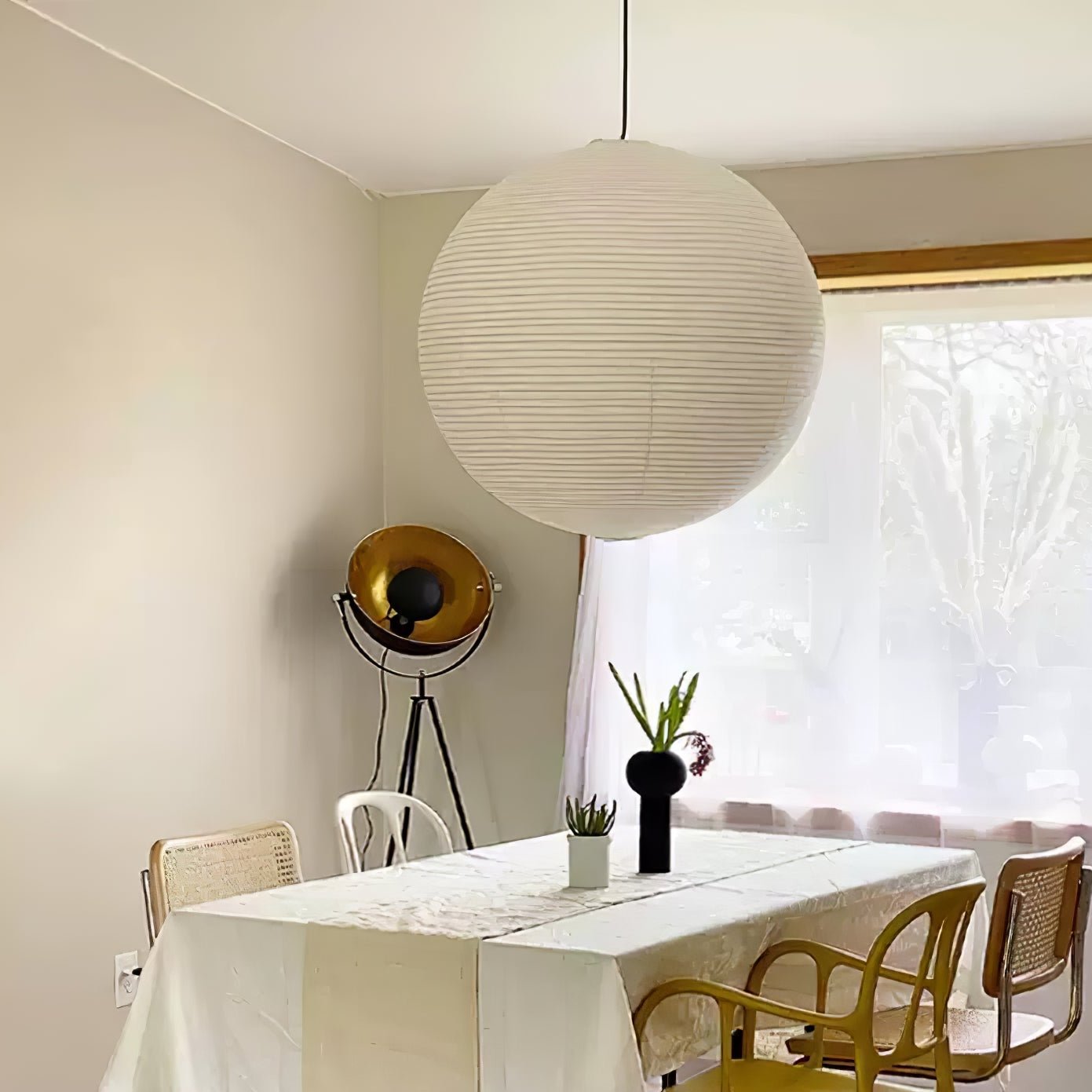 Washi Paper Round Pendant Lamp – Minimalist Lighting for Living Room