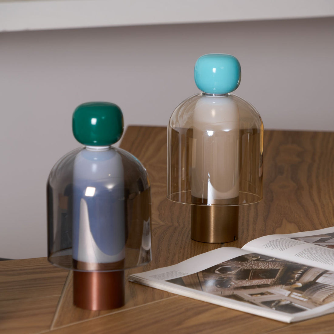 Tischlampe – Tragbare wiederaufladbare Lampe für den Einsatz im Wohnzimmer und Schlafzimmer