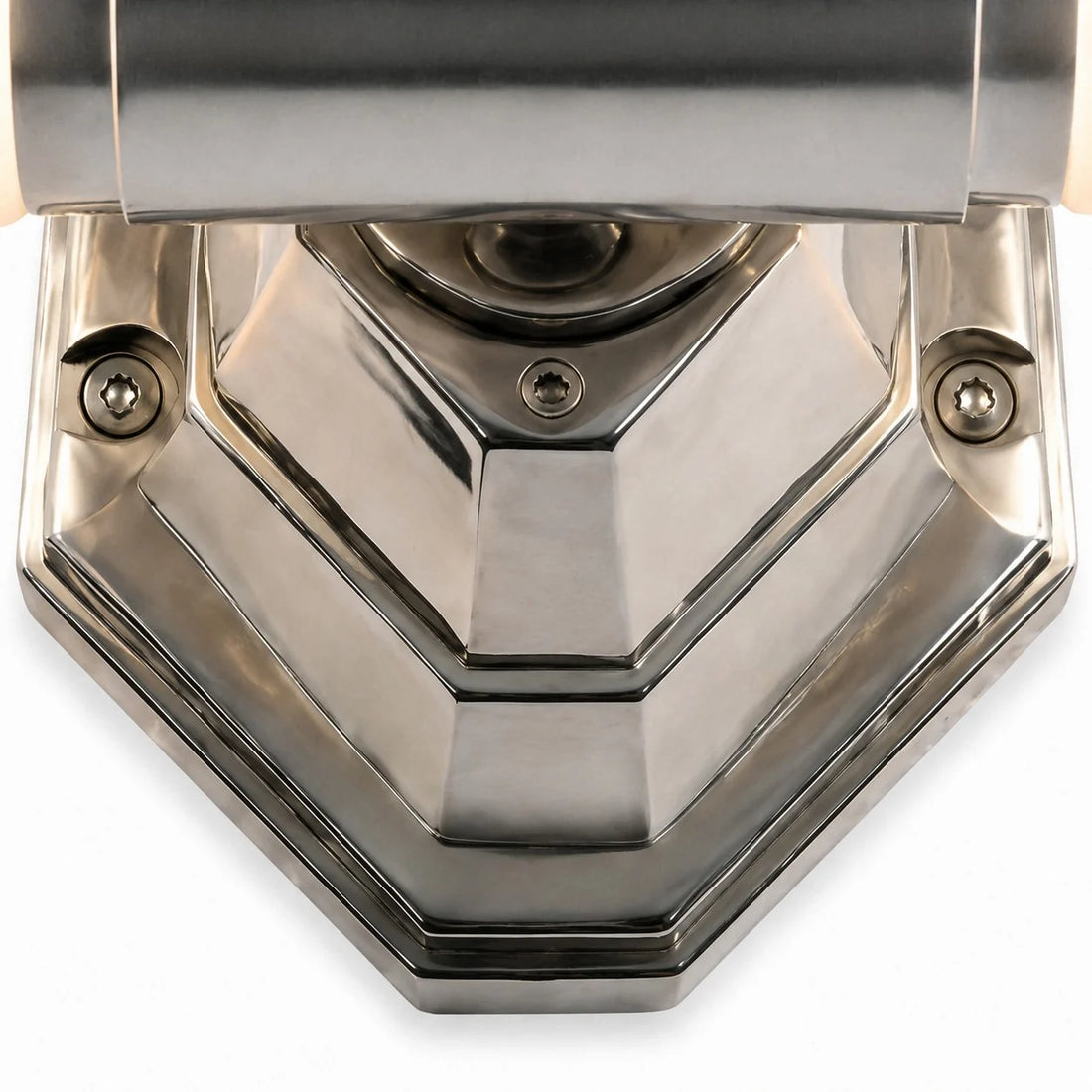 Montmartre wall light detail and room view