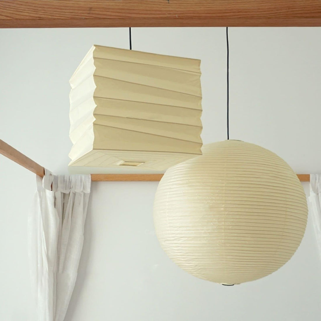 Papierwürfel-Pendelleuchte – Traditionelle minimalistische Lampe für den Eingangsbereich