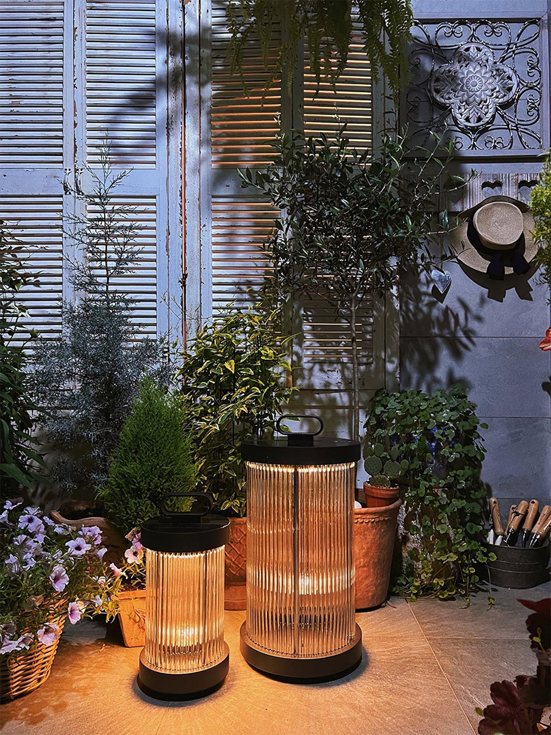 Lantern Garden Outdoor Light - Garden Outdoor Lamp Ideal for Walkways