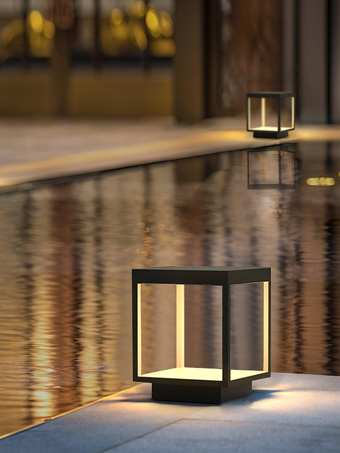 Square Frame Solar Outdoor Light - Garden Light with Durable Metal