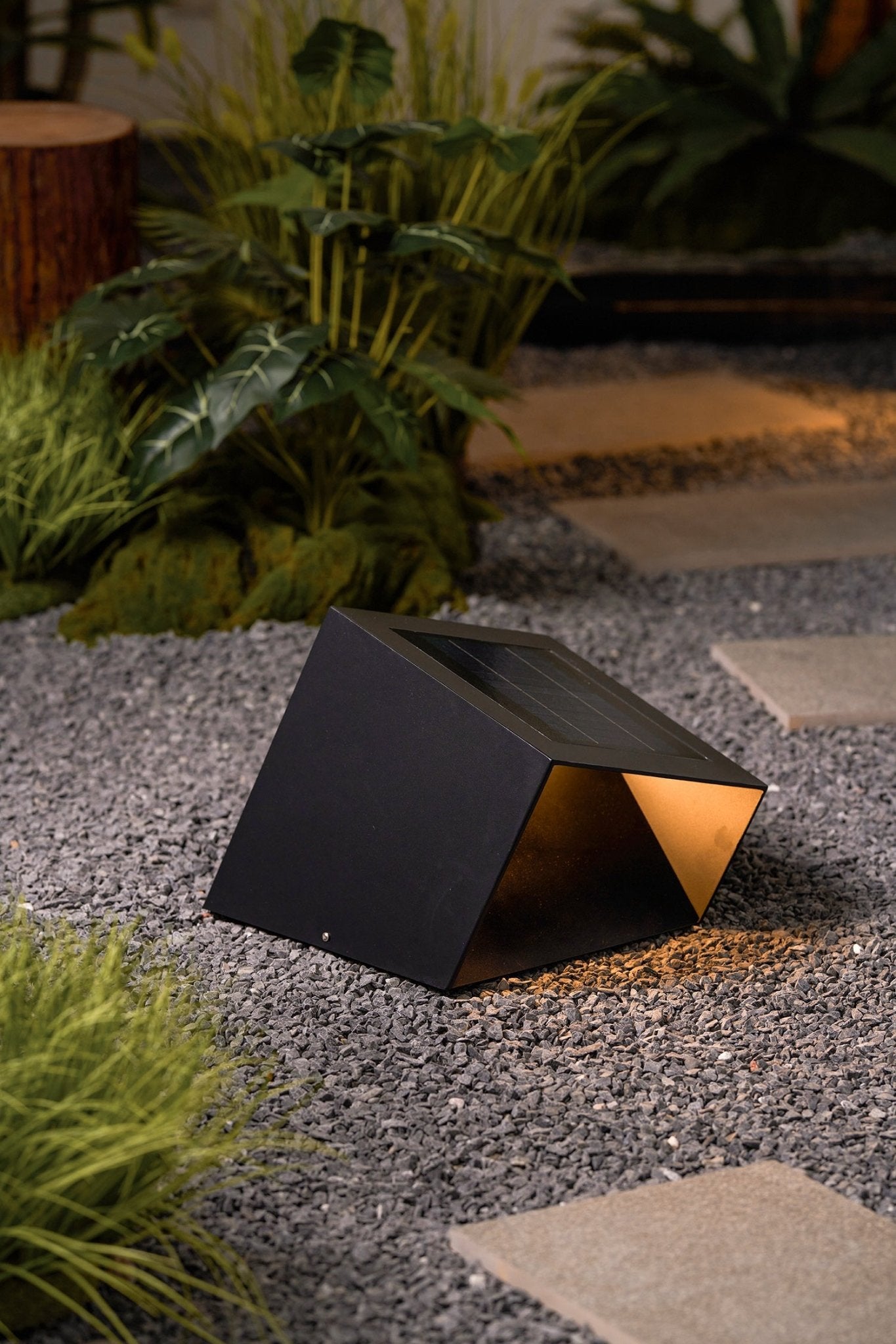 Cube Garden Solar Light - Compact LED Lamp for Patio & Small Gardens