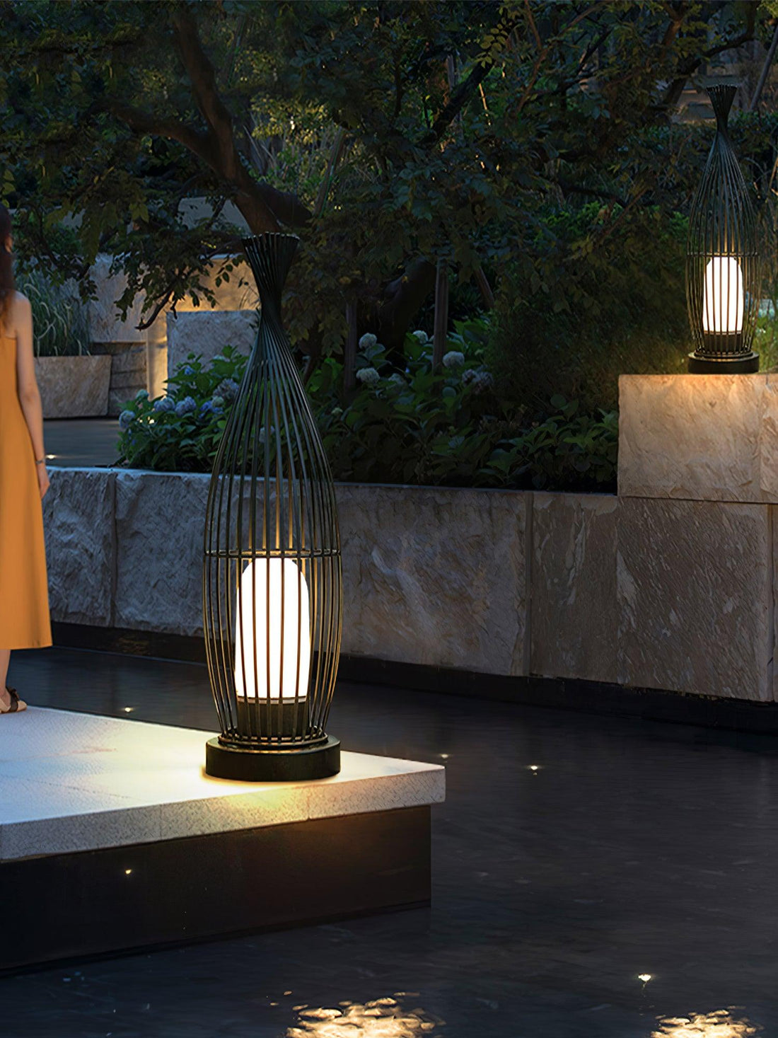 Modern Lantern Light - Spherical Striped Ambience Lamp for Outdoor