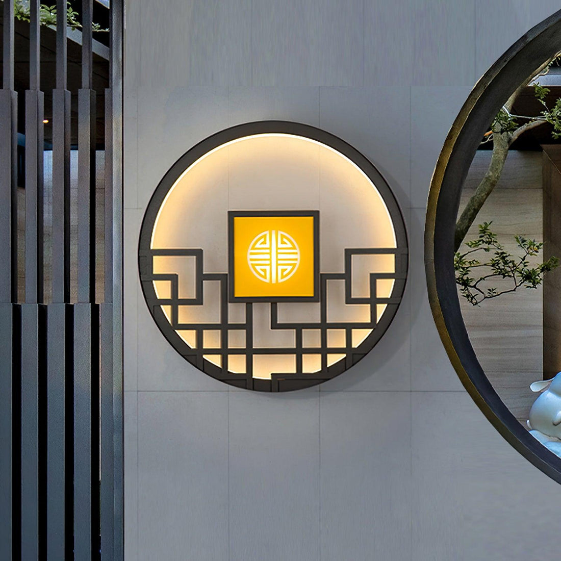 Classic Round Outdoor Light -  Hollow Pattern Wall Decor Lamp