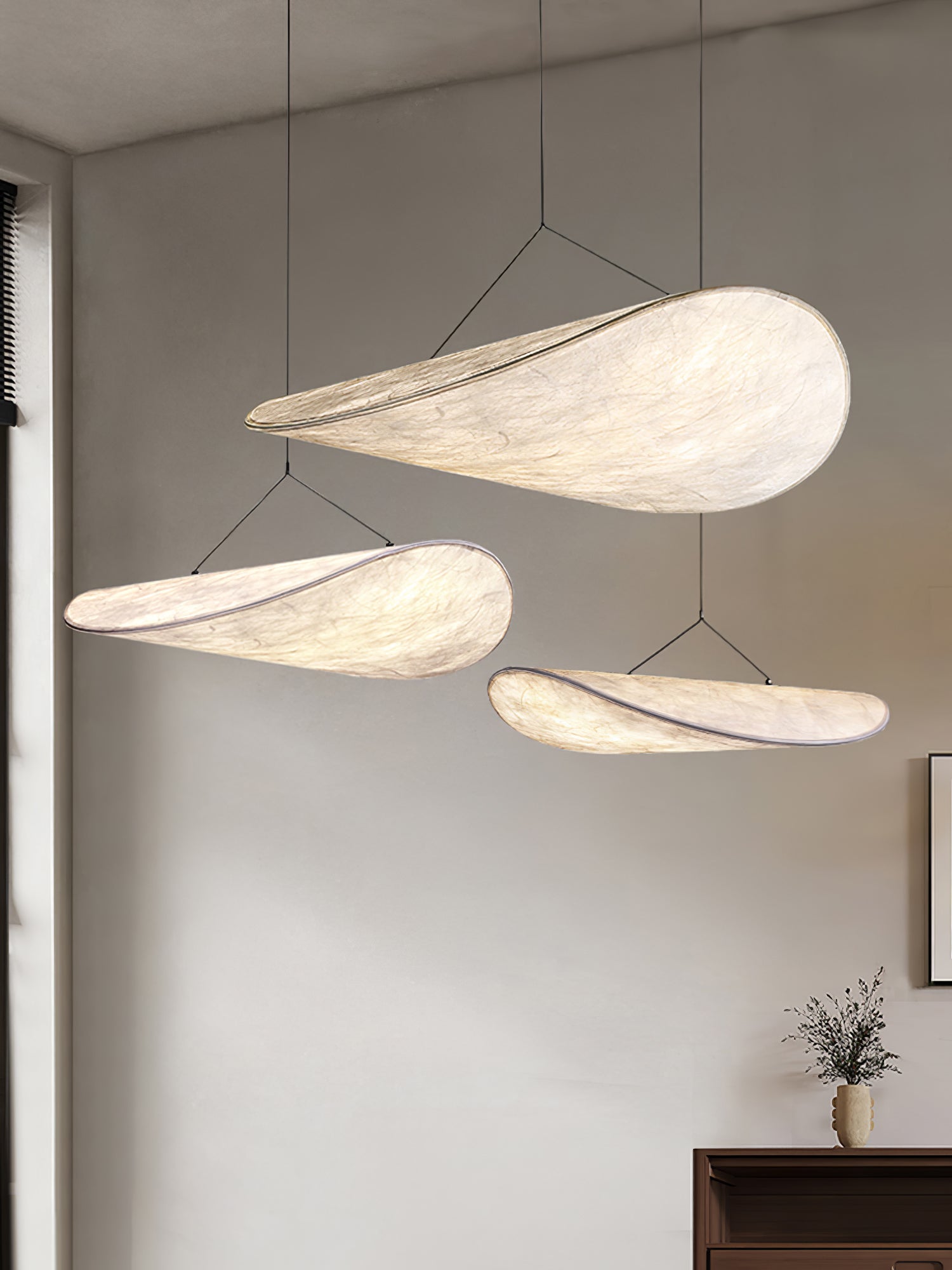 Cloudlike Mulberry Silk Plug-In Pendant Light