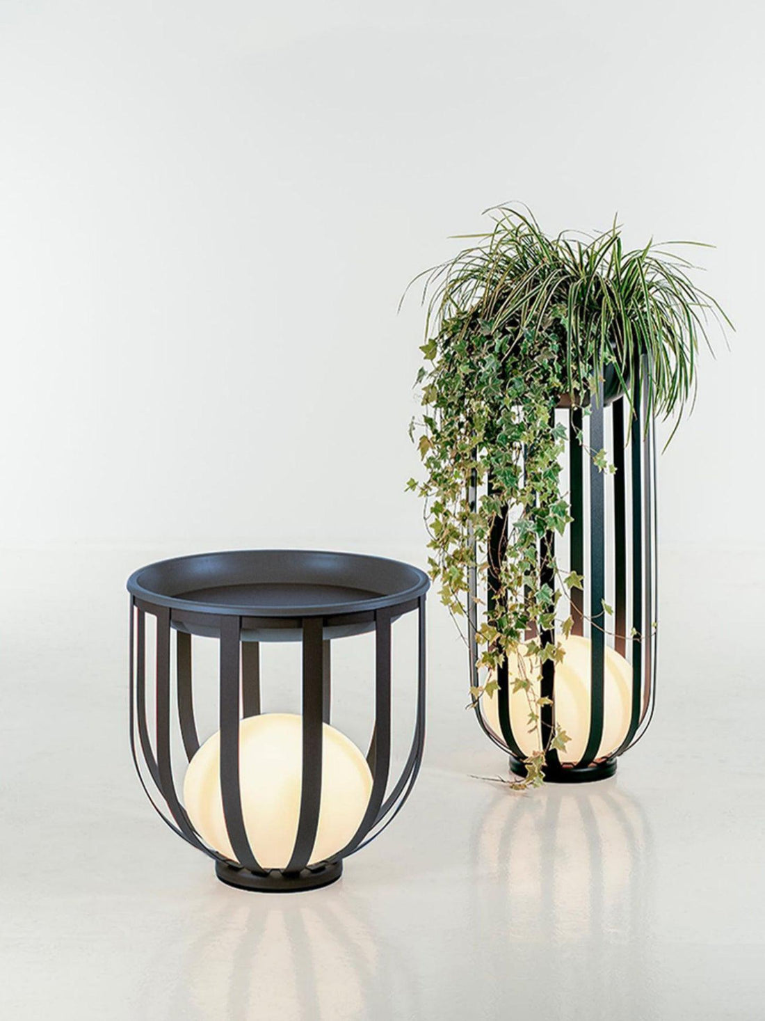 Garden Outdoor Floor Lamp - Dimmable LED Light with Tray & Flower Pot
