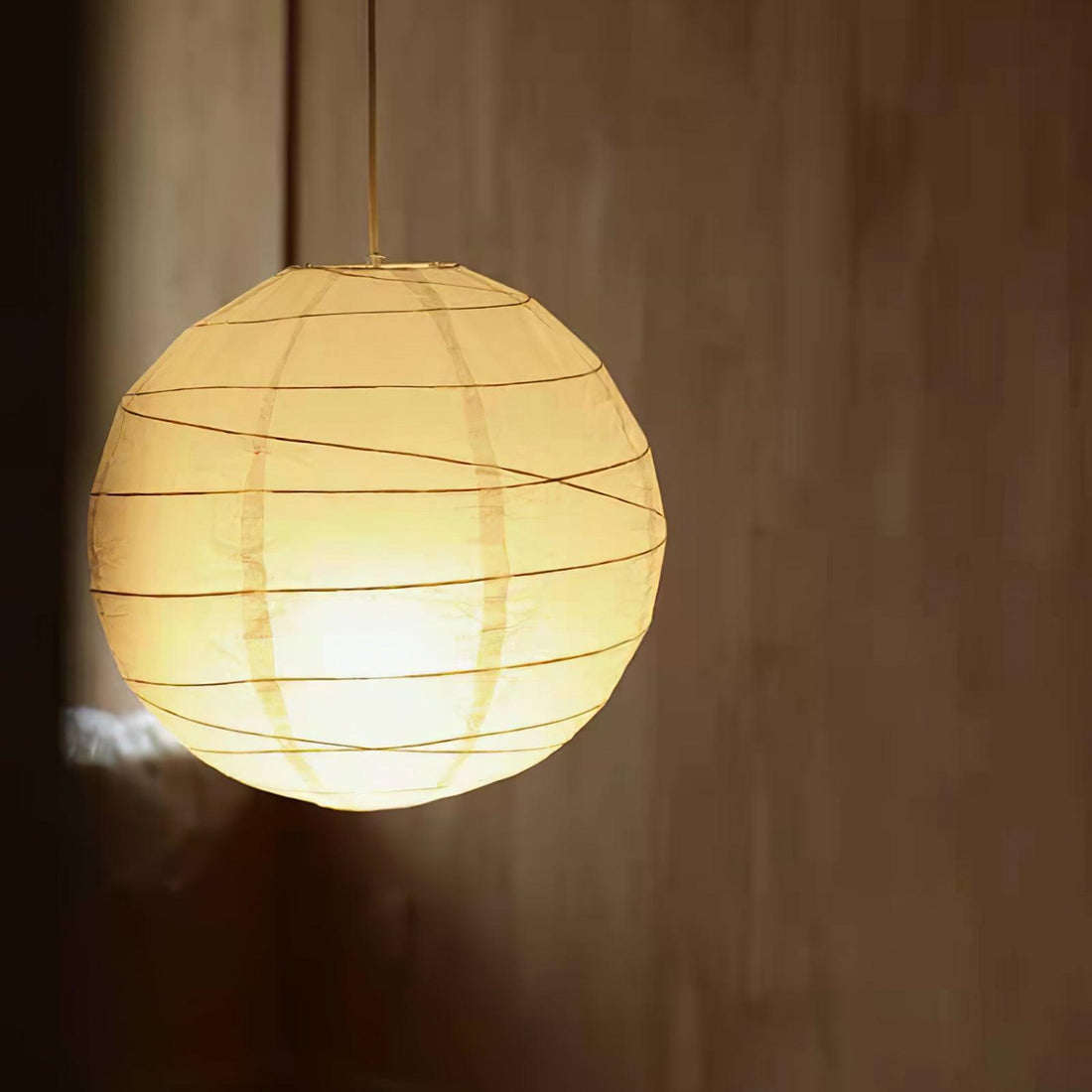 Washi-Papier-Hängelampe mit Swag-Motiv – japanische handgefertigte Leuchte