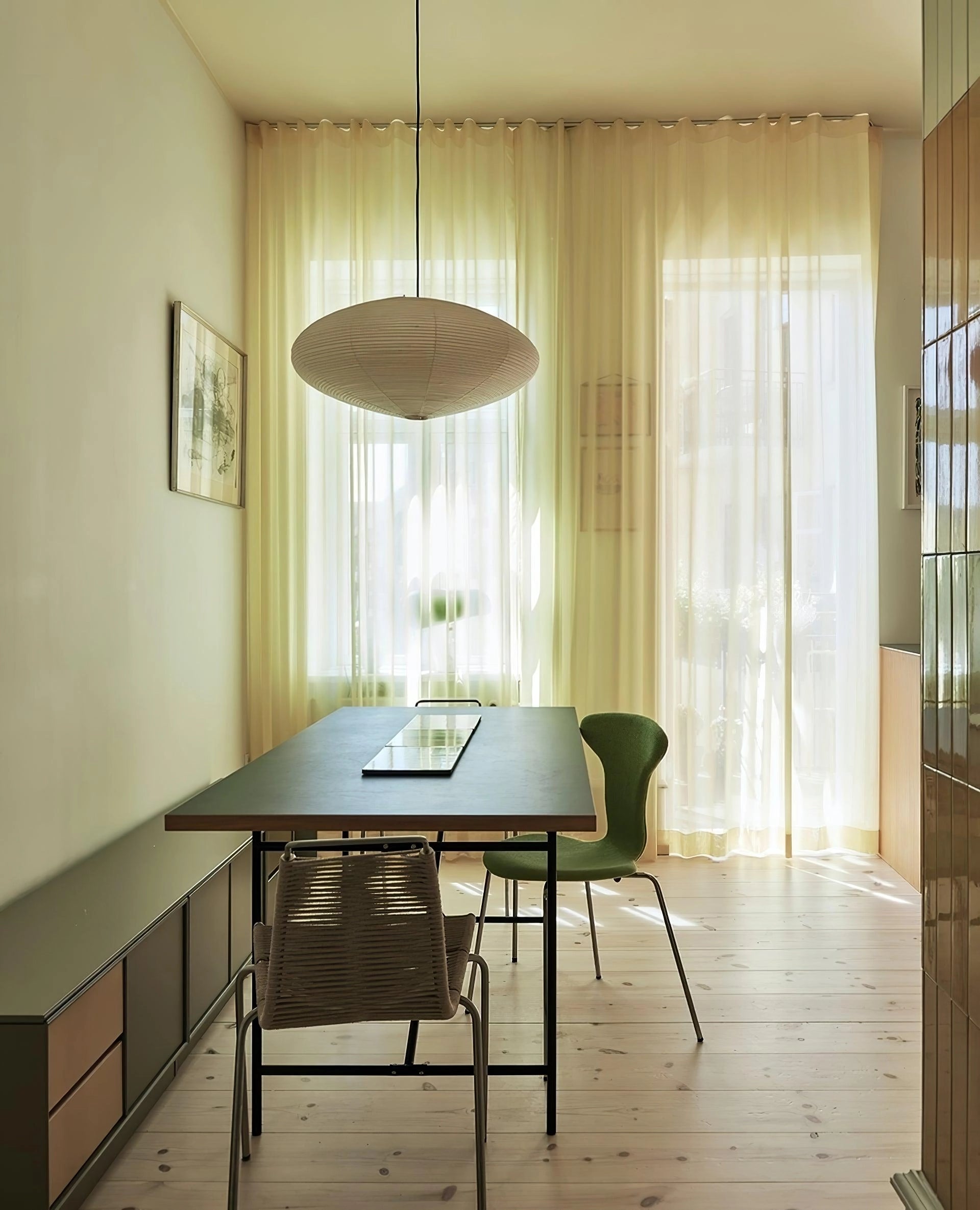 Washi Paper Pendant Lamp - Handcrafted Mulberry Light for Cozy Room