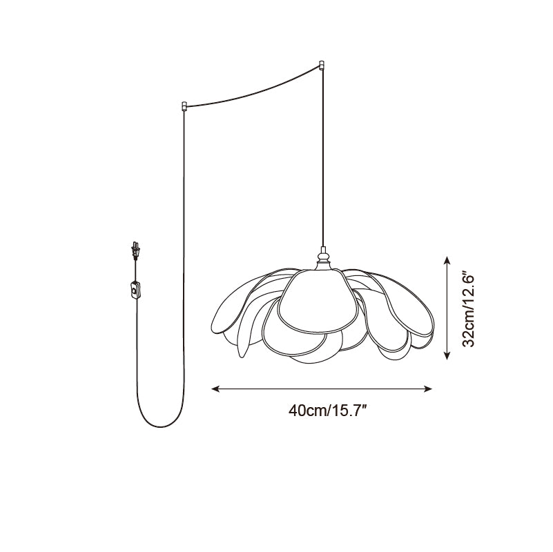 Geschichtete Stecker-Pendelleuchte aus Blumenstoff