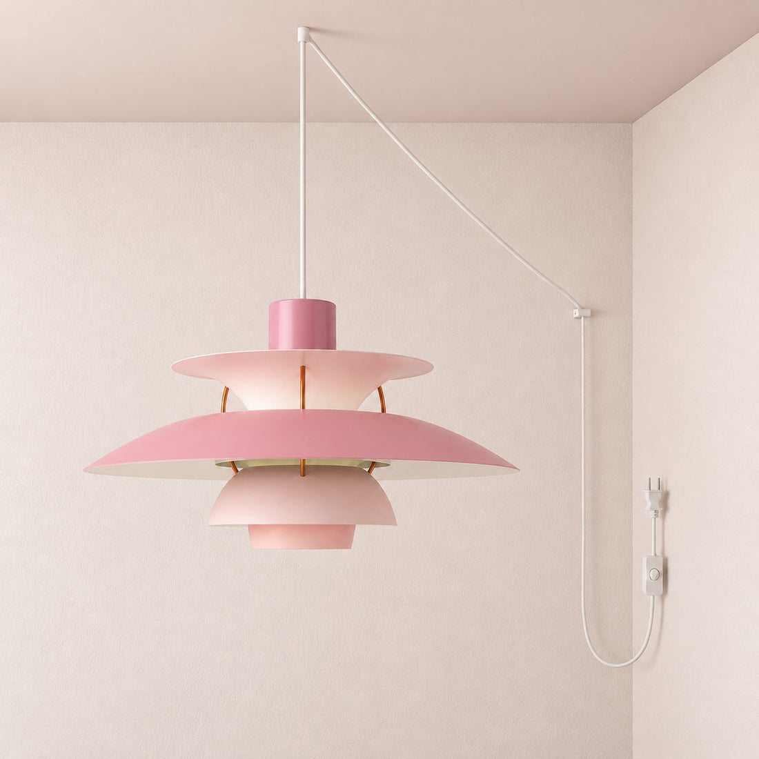 Moderne mehrlagige bunte Pendelleuchte mit Stecker und Zugkabel - Hängelampe aus Metall