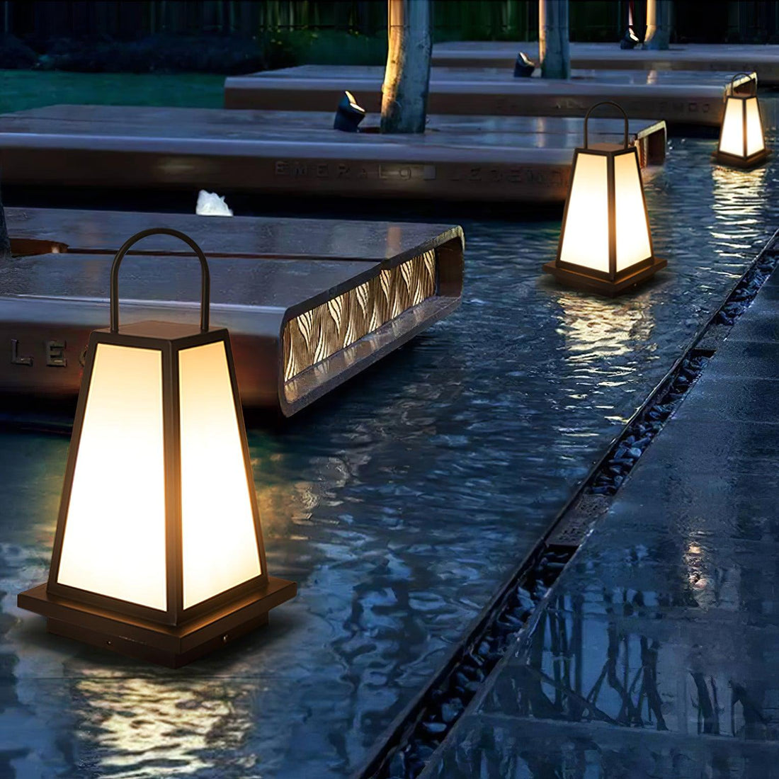 Tragbare Außenlampe – Gartenfertig – Dezente Anmut