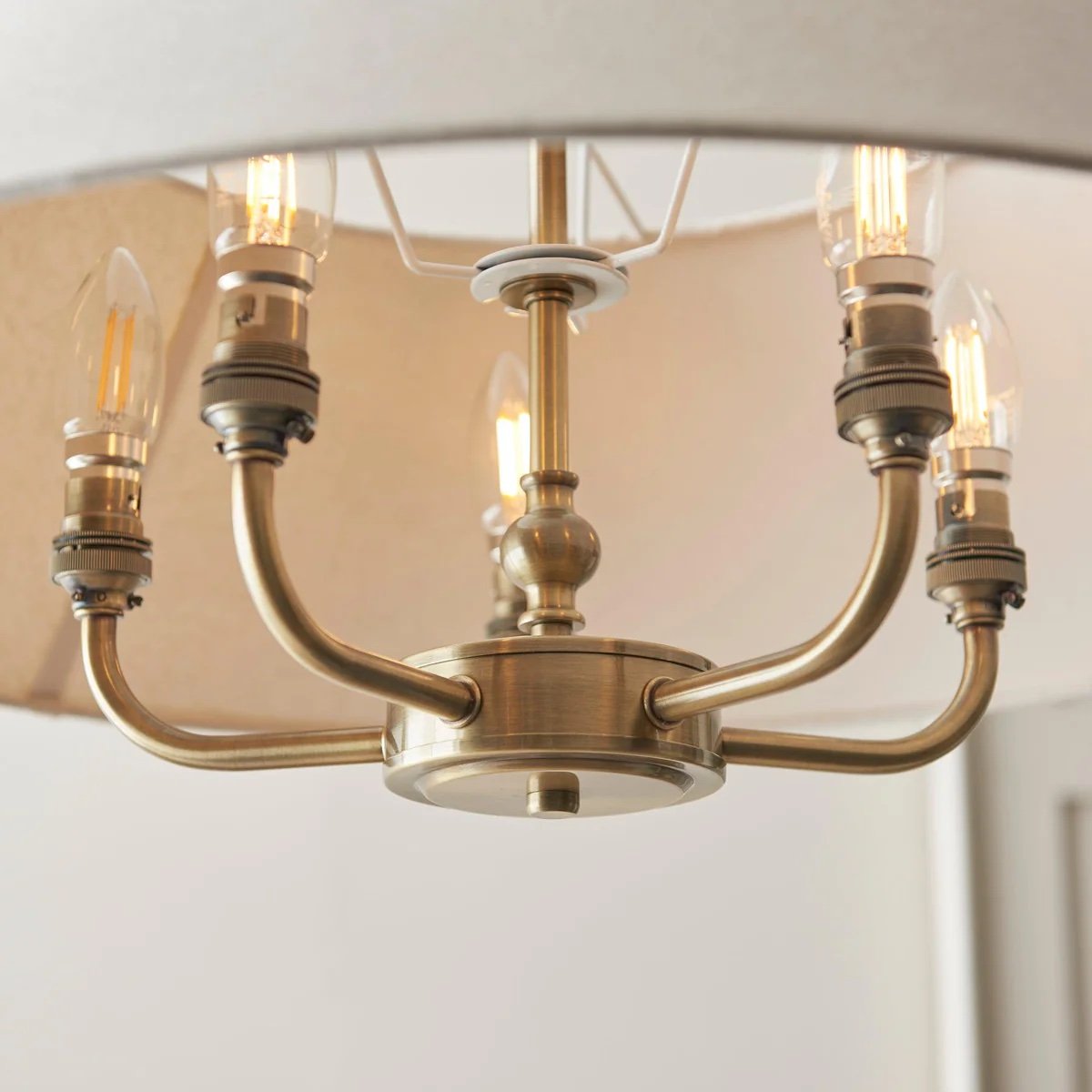 Zevatik Pendant Lamp with Linen Shade – Classic Multi-Light Design for Dining and Living