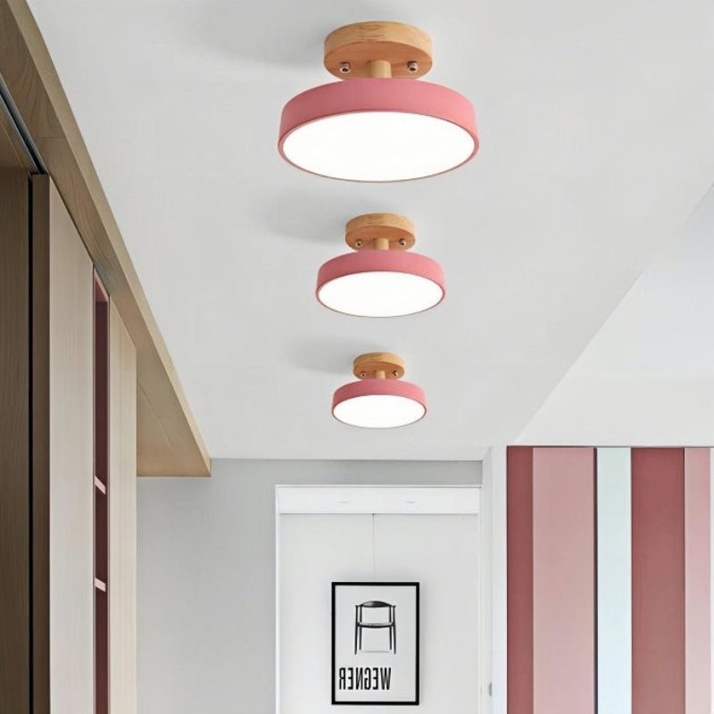 Bunte runde Deckenleuchte aus Macaron-Holz