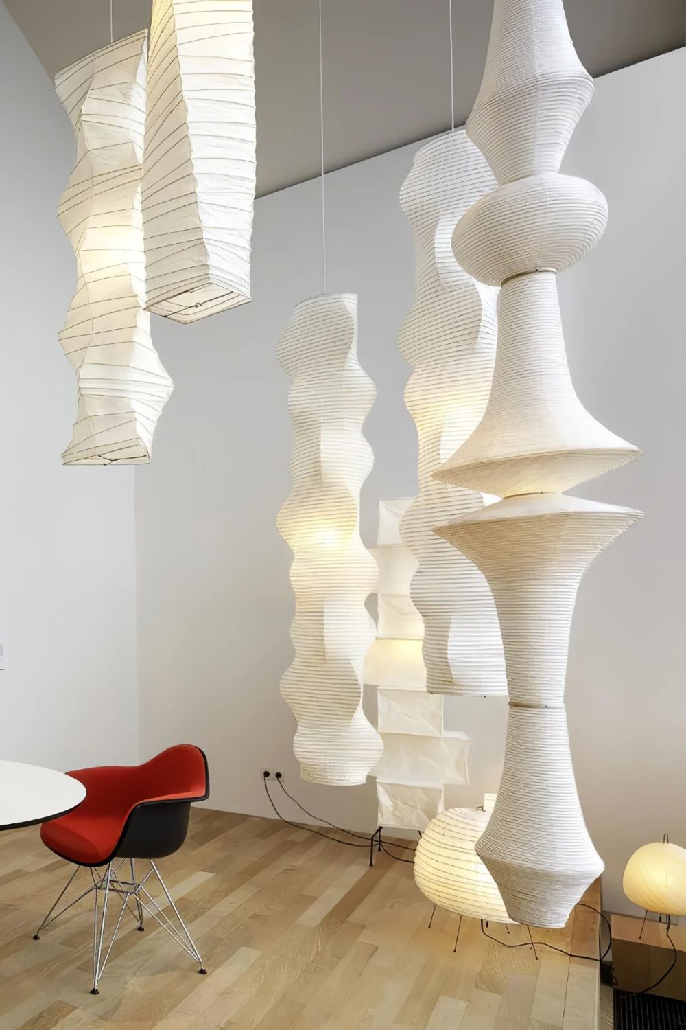 White Handcrafted Mulberry Paper Swag Light