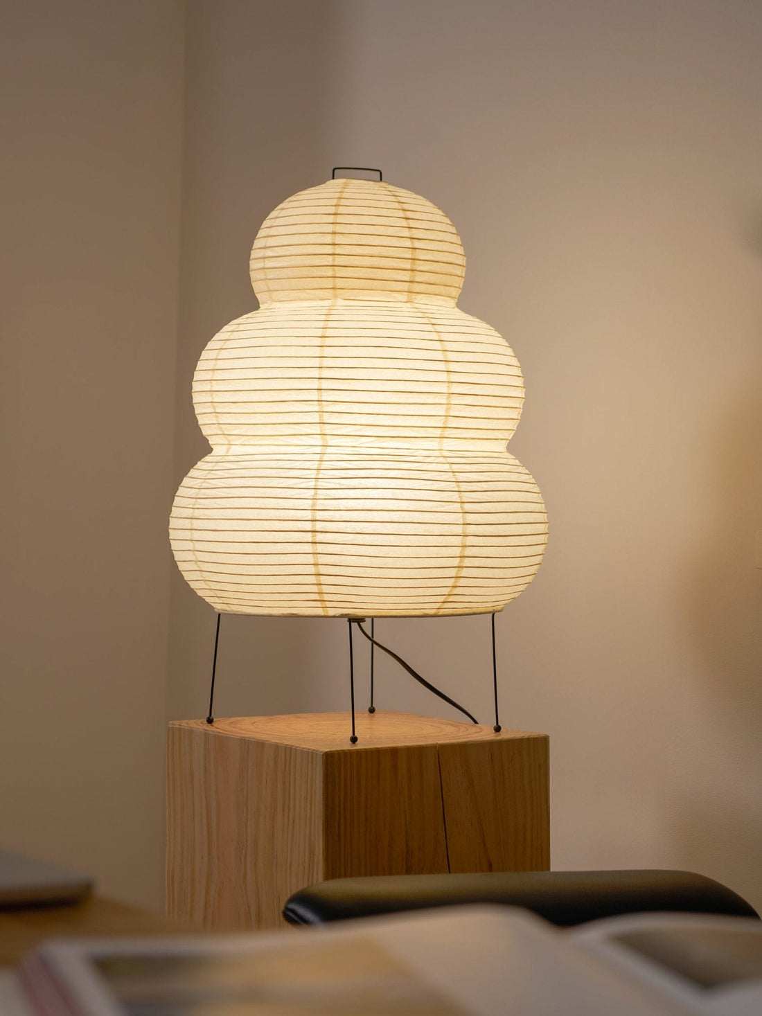 Japanisch inspirierte Papiertischlampe – Maulbeerpapierlampe fürs Schlafzimmer