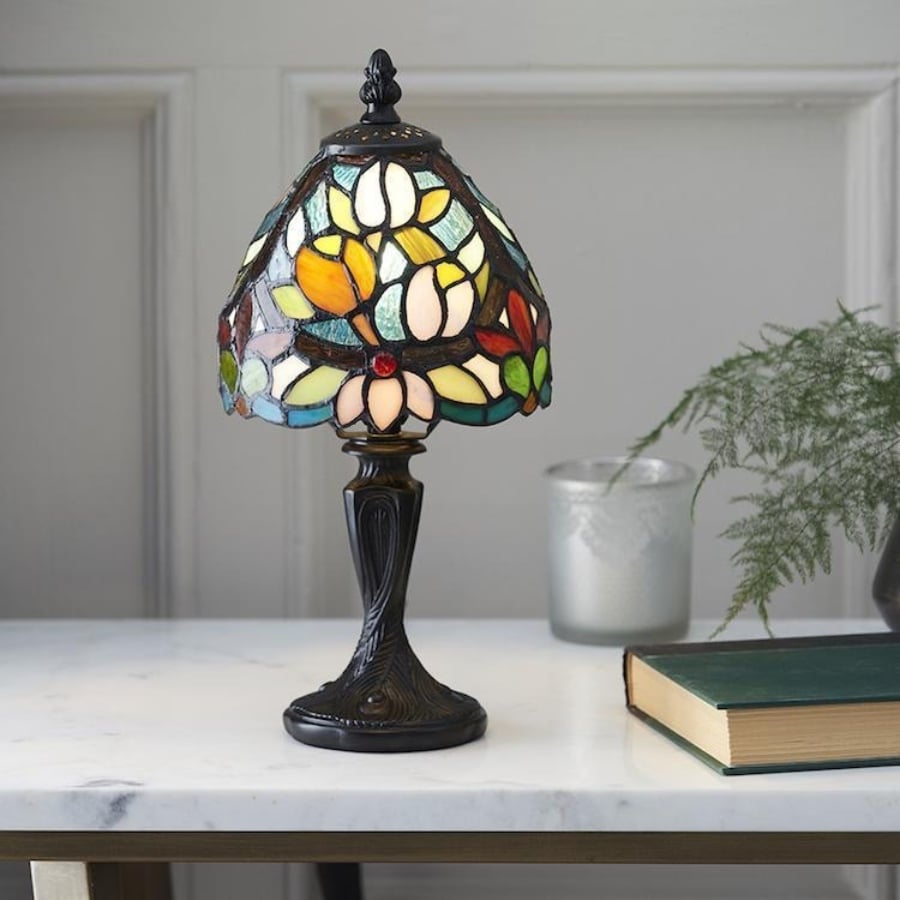 Calyra Vintage Floral Stained Glass Table Lamp — Art Deco Tiffany Style Accent Light for Bedside and Living Room