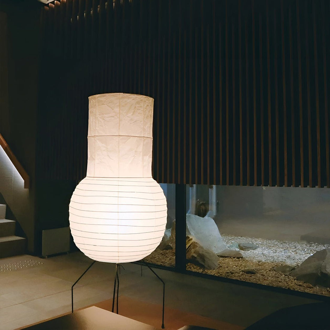 Tischlampe aus Reispapier – Sanft leuchtende Lampe für Schlafzimmer und Wohnzimmer