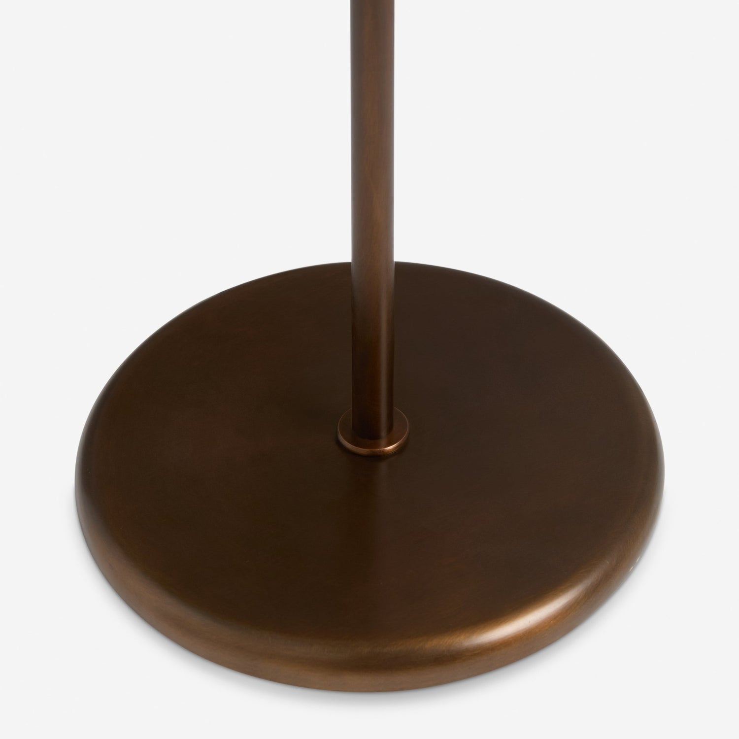 Lustrona Metal Standing Floor Lamp – Modern Half-Dome Shade Accent Light for Home Styling