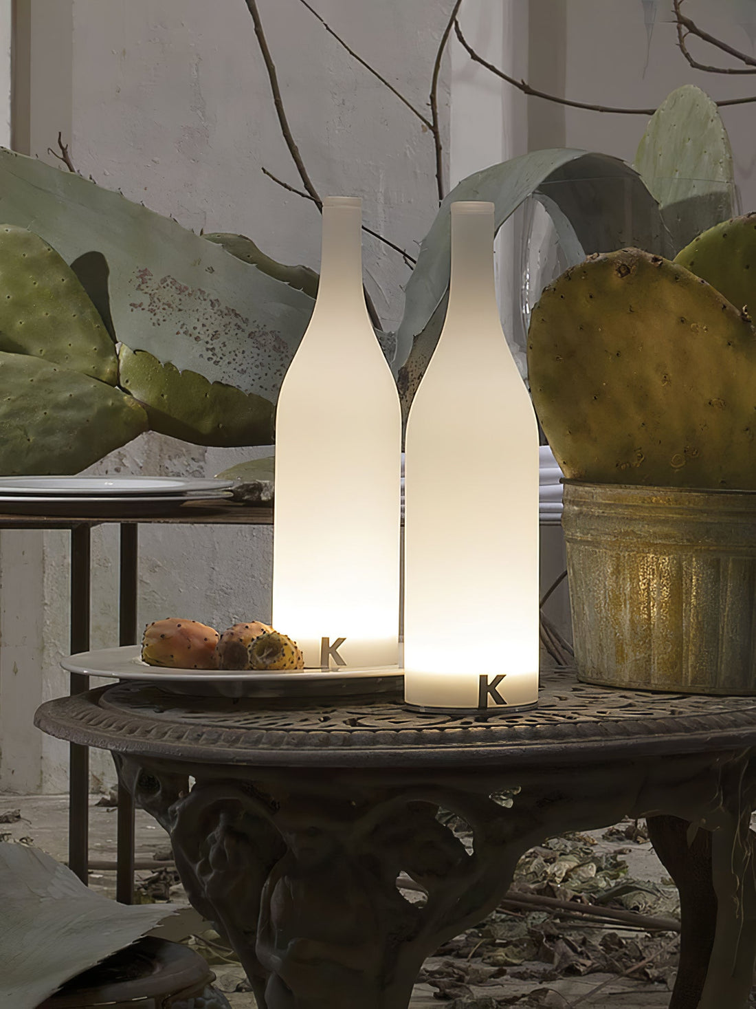 Battery Table Lamp - Modern Glass Light for Dining & Living Spaces