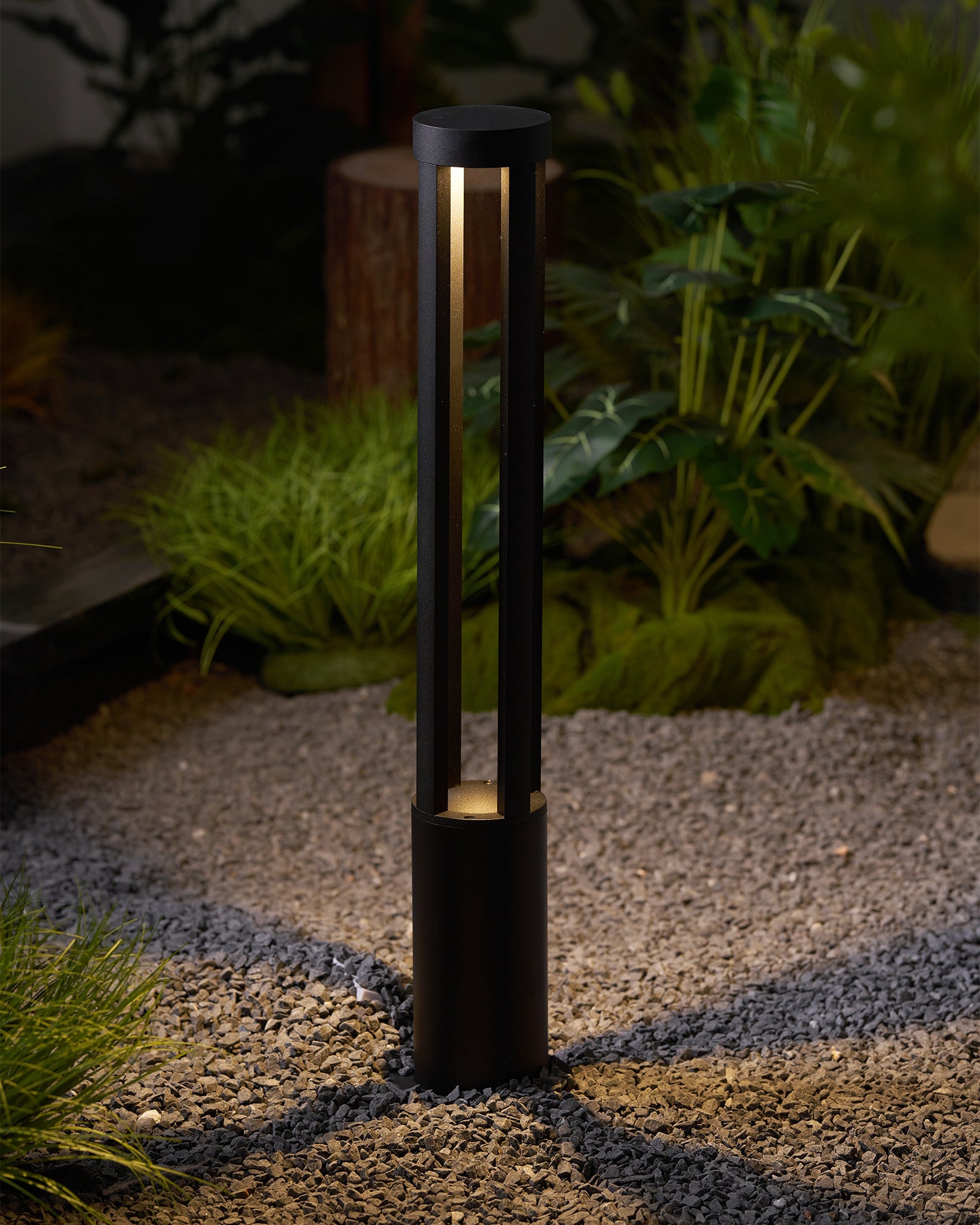 Black Solar Outdoor Post Light - Waterproof Solar Post Lamp