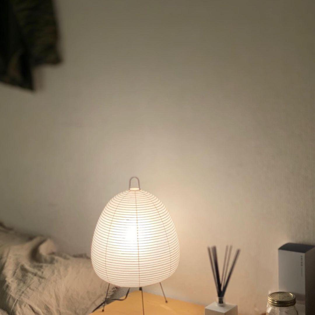 Japanisch inspirierte Papiertischlampe – Maulbeerpapierlampe fürs Schlafzimmer