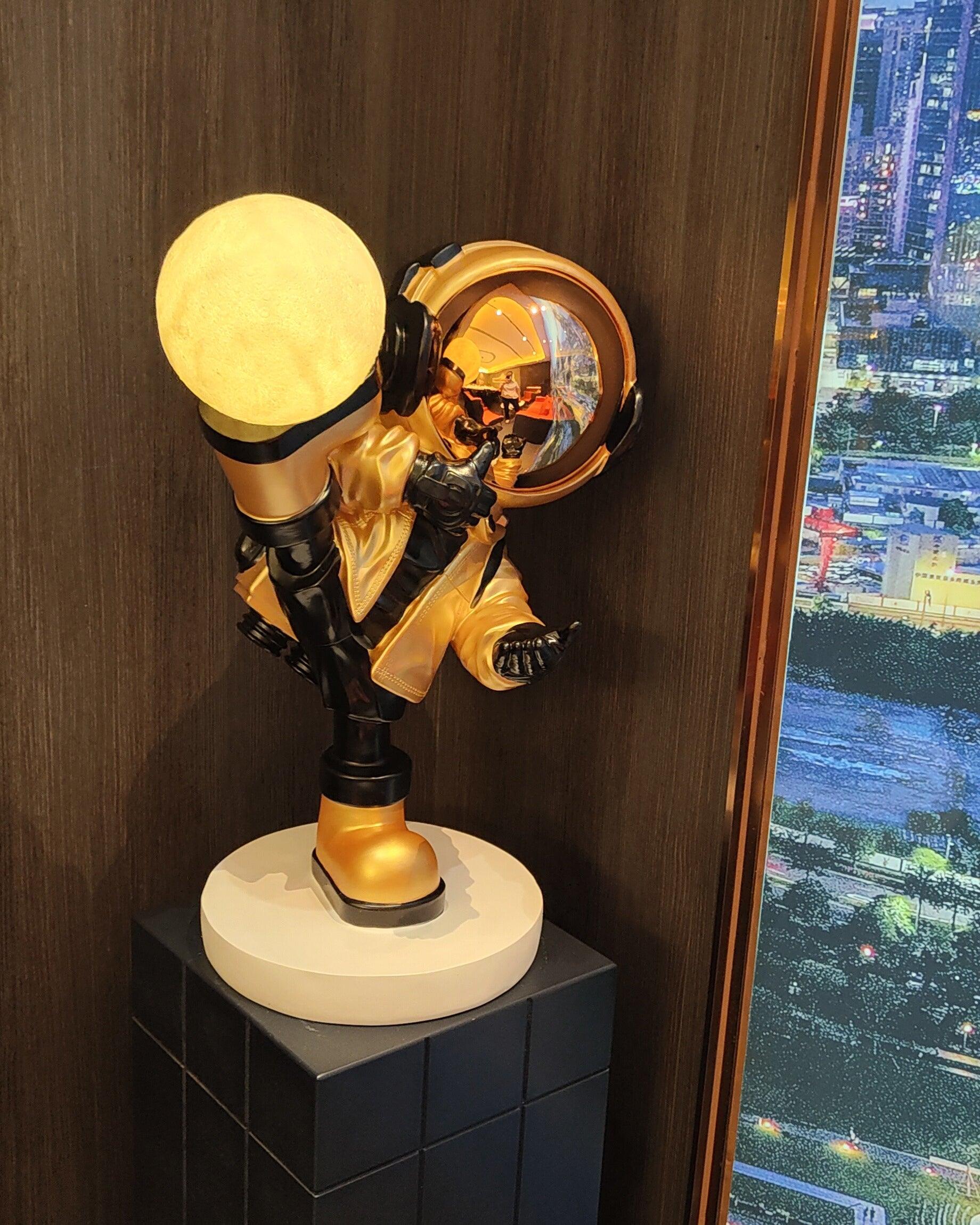 Built-in Battery Floor Lamp - Sculpture Floor Lamp