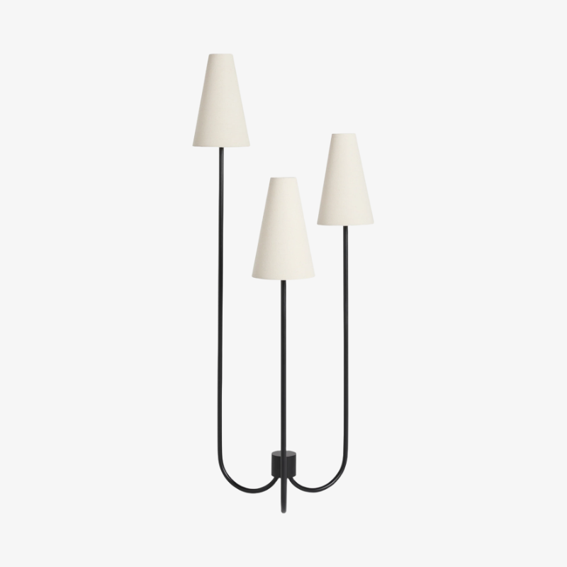 Cordove Stehleuchte mit drei konischen Schirmen – Moderne minimalistische Metall-Stoffleuchte für das Wohnzimmer