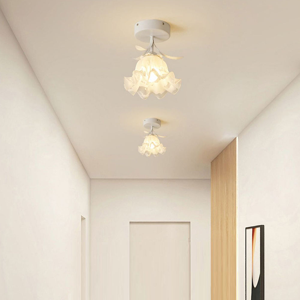 Creative Flower Ceiling Light - Mini Artistic Fixture for Bedroom