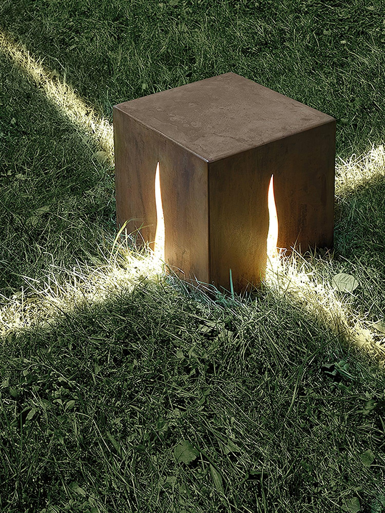 Simple Modern Outdoor Light - Garden Light with Rust-Colored Frame