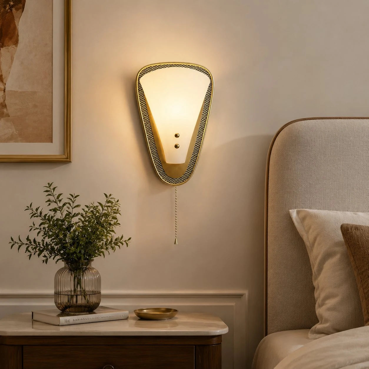 Vintage French pull-chain wall sconce