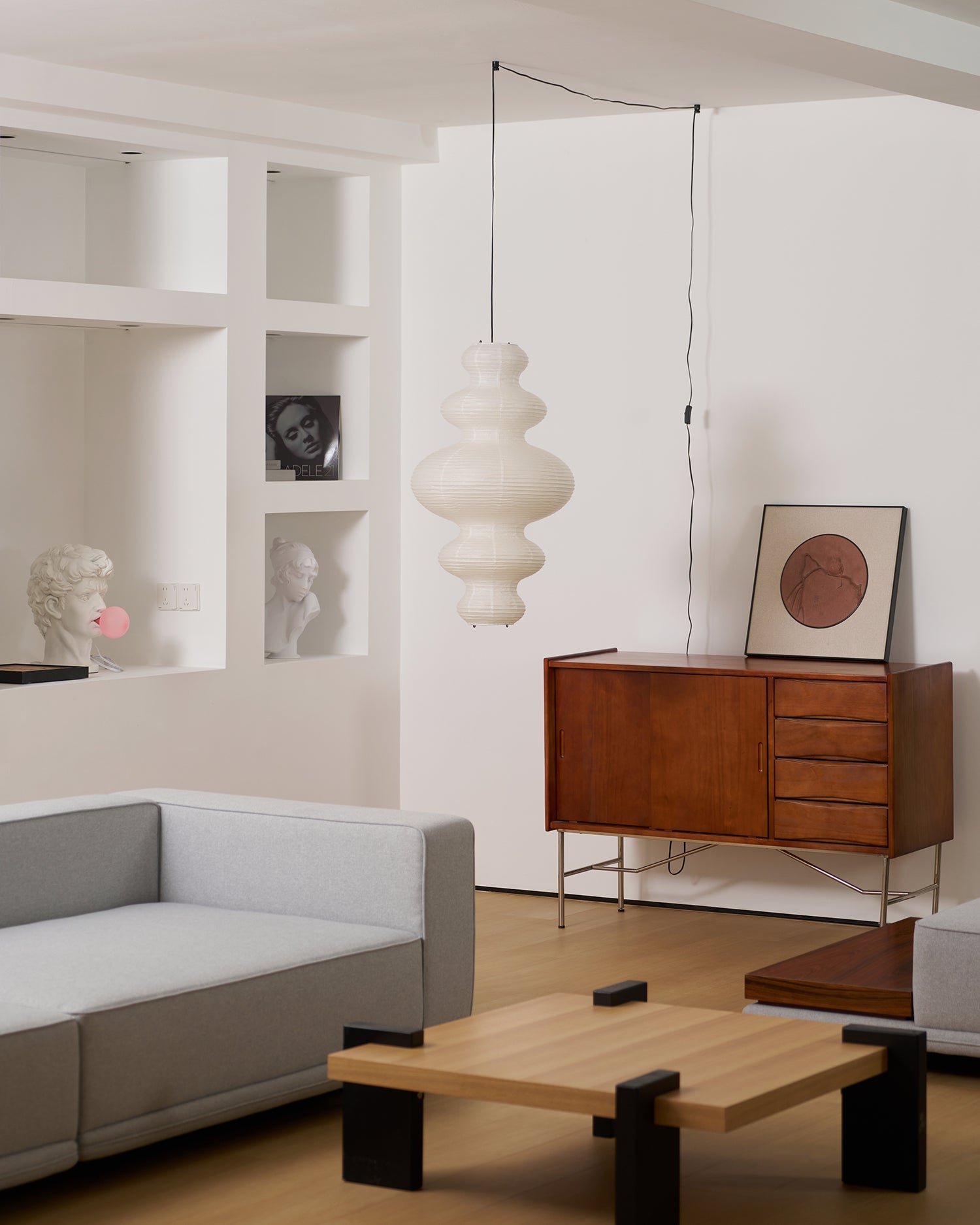 Luxurious Pendant Swag Lamp - Sculptural Rice Paper Lamp for Bedroom