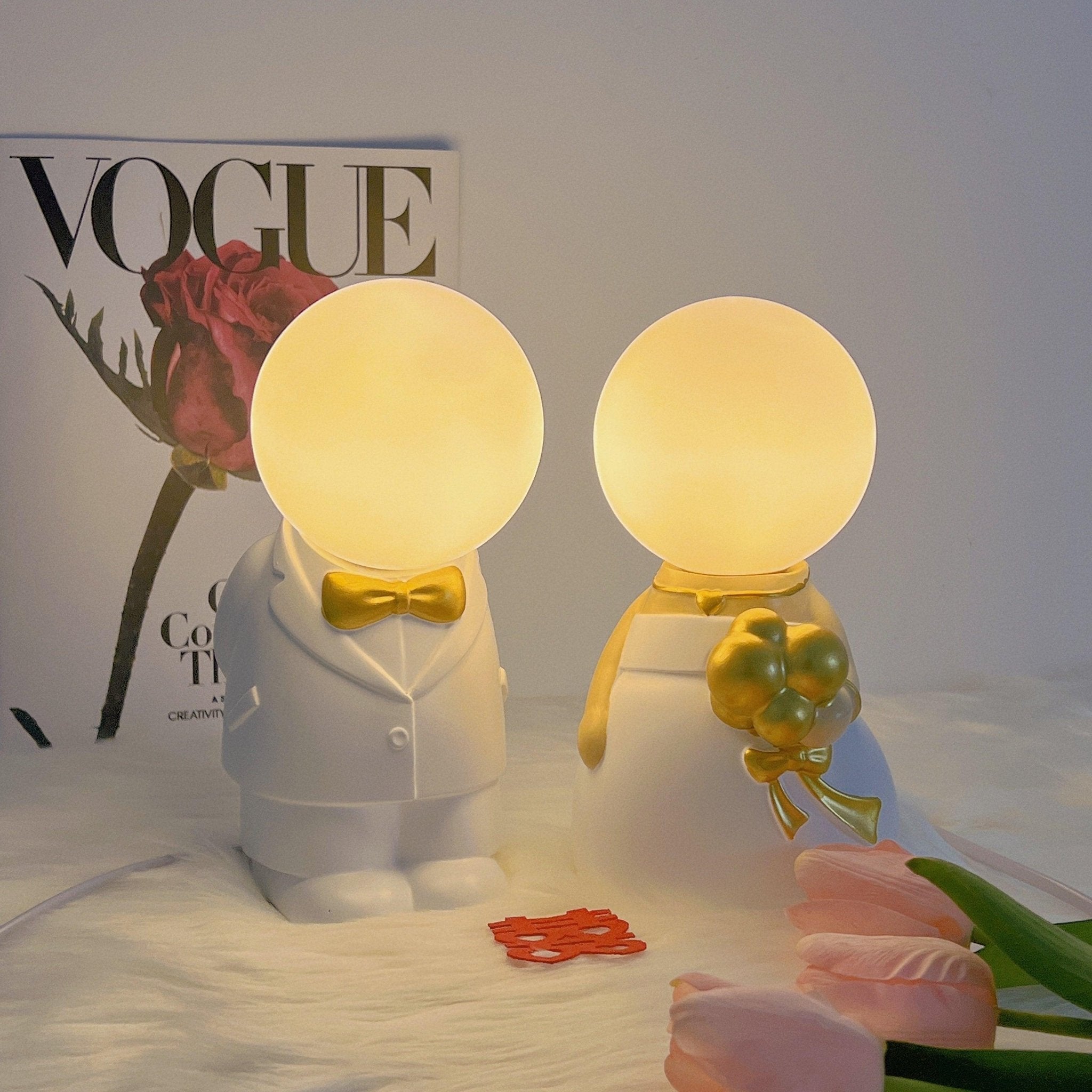 Tischlampe mit Hochzeitsfigur – wiederaufladbares LED-Licht für Veranstaltungen
