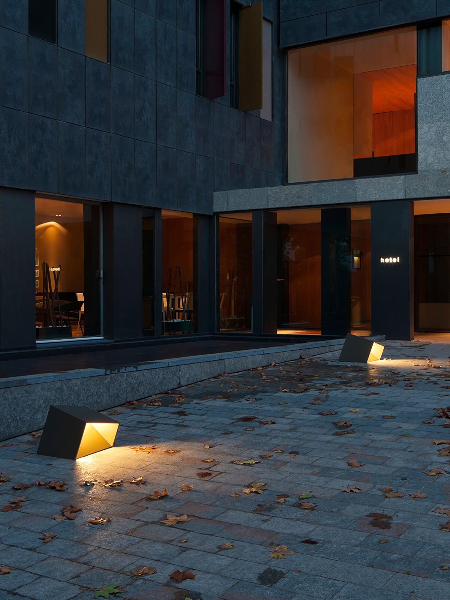 Cube Outdoor LED Lampe - Moderne wetterfeste Leuchte für Garten &amp; Terrasse